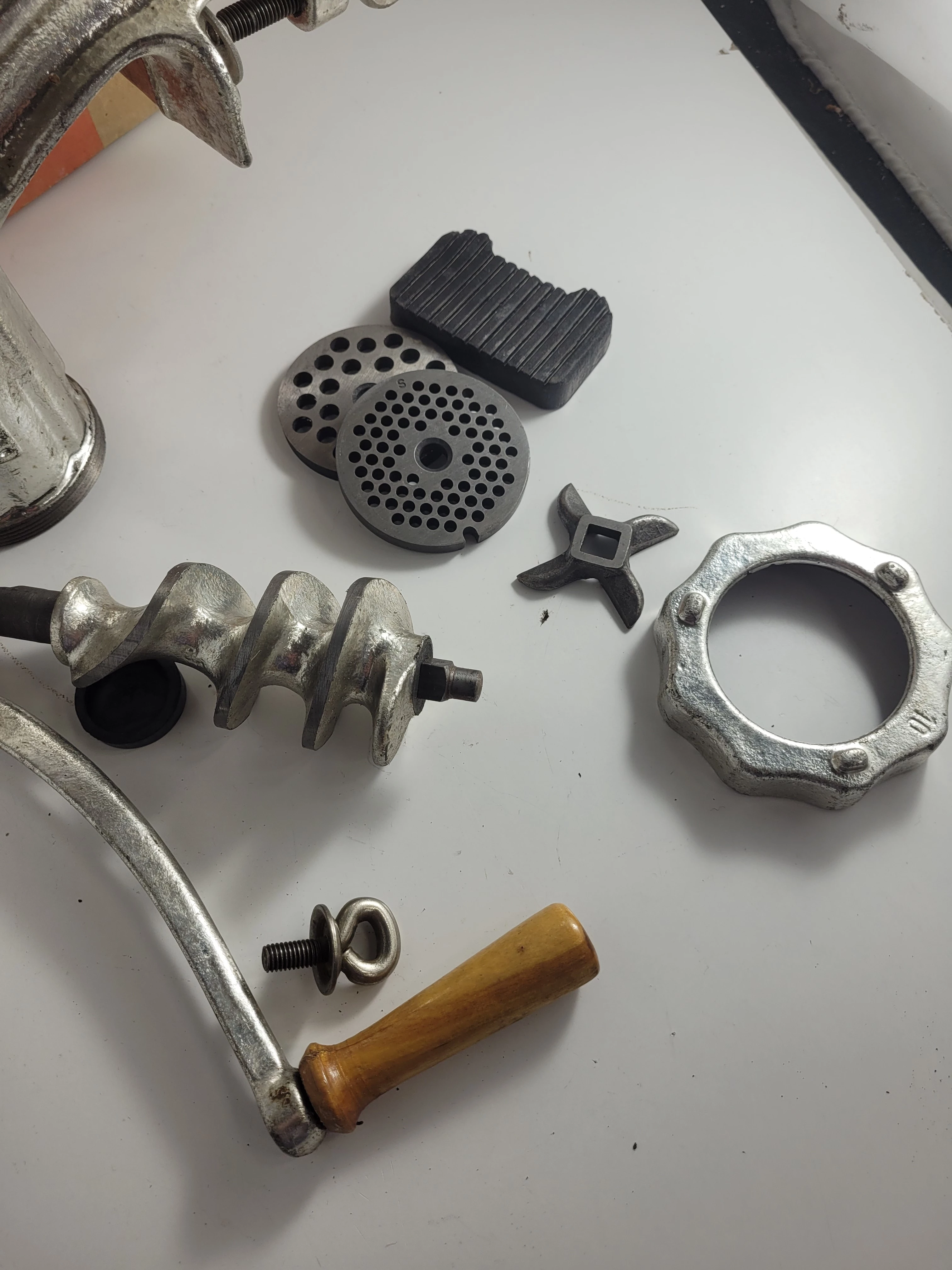 maszynka-do-mielenia-miesa-reczna-alfa-ean-gtin-5906361507637