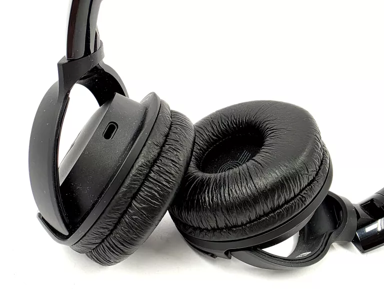 sluchawki-bt-jbl-tune-520-bt-kod-producenta-jblt520btblkeu