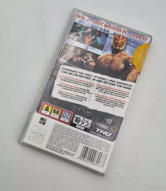 gra-psp-smack-down-raw-2007-ean-gtin-3307210147684
