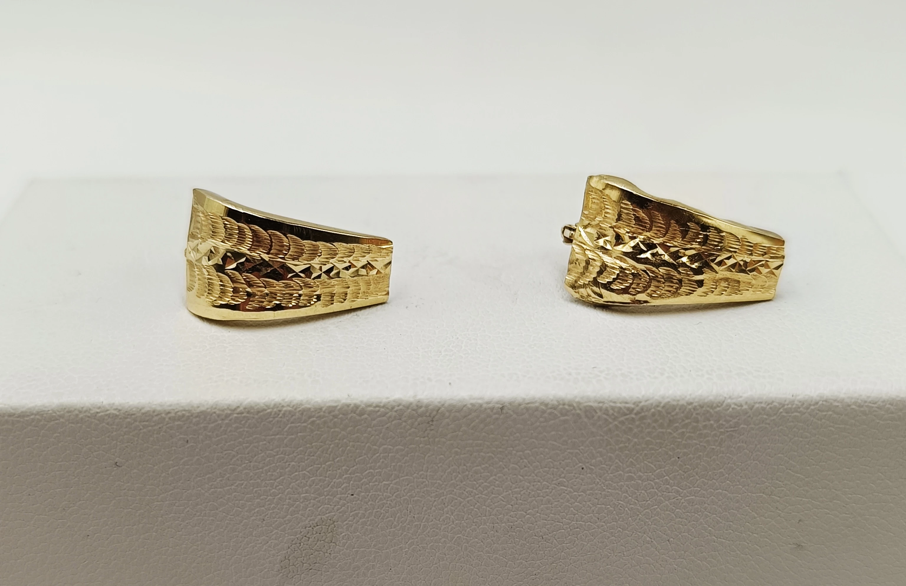 zlote-kolczyki-p585-w16-kilinskiego-1-golub-dobrzyn