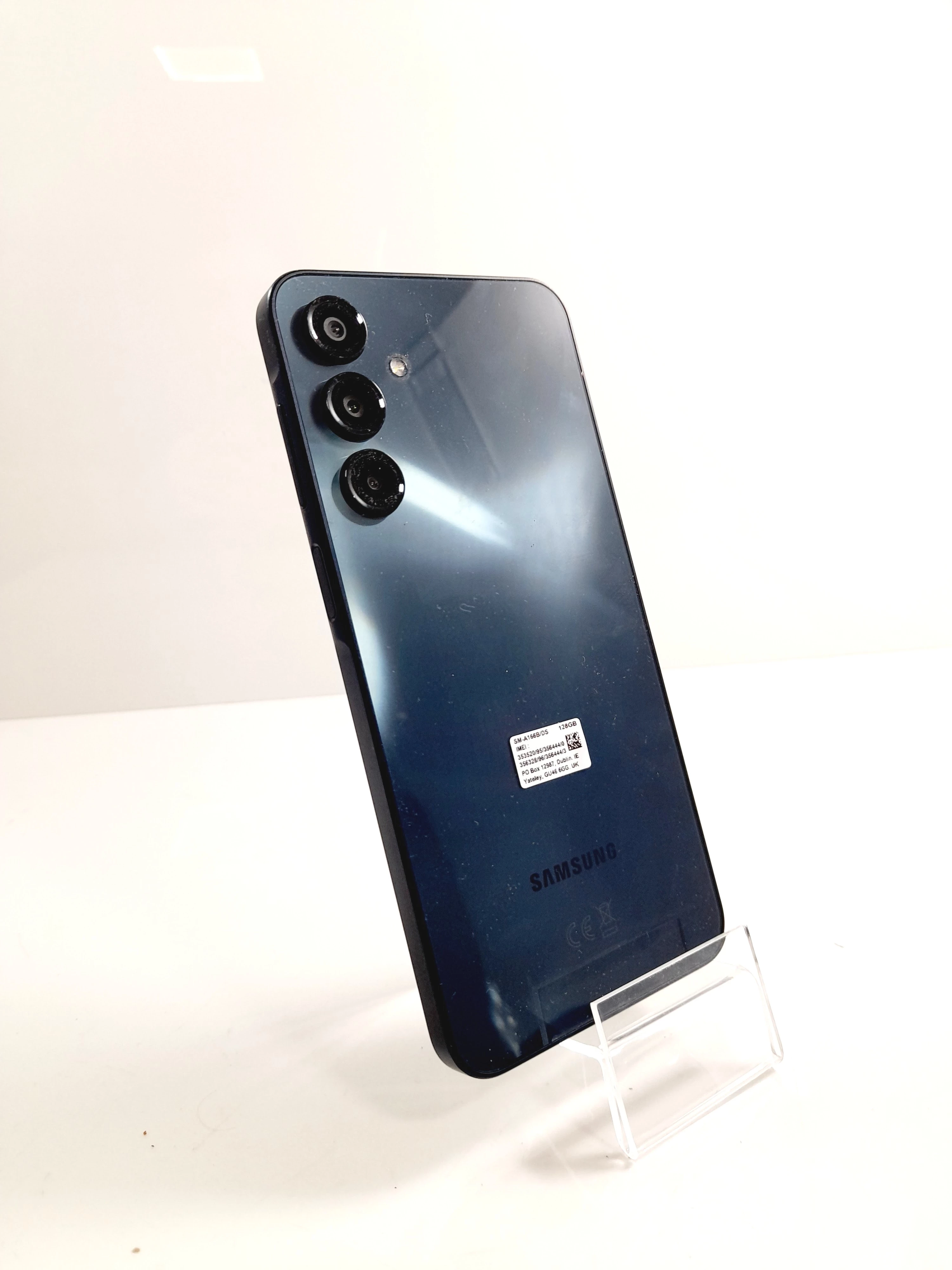 telefon-samsung-galaxy-a16-128gb-kod-producenta-sm-a165fzkbeue