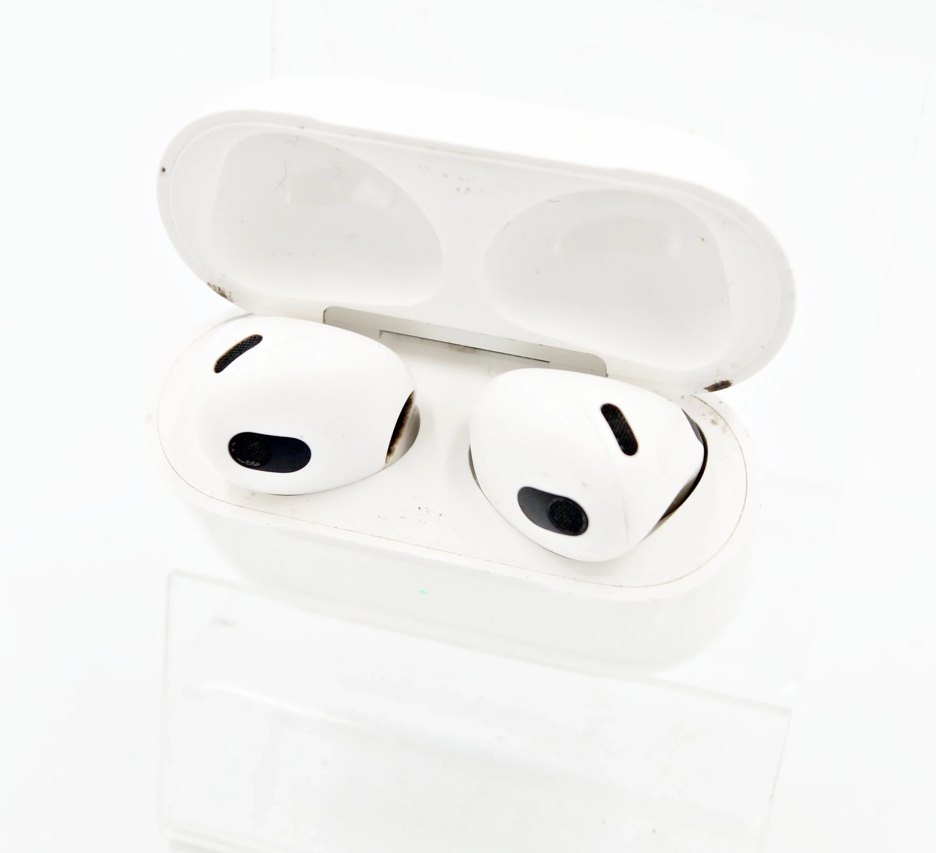 apple-airpods-3-generacji-etui-chelmska-50-warszawa