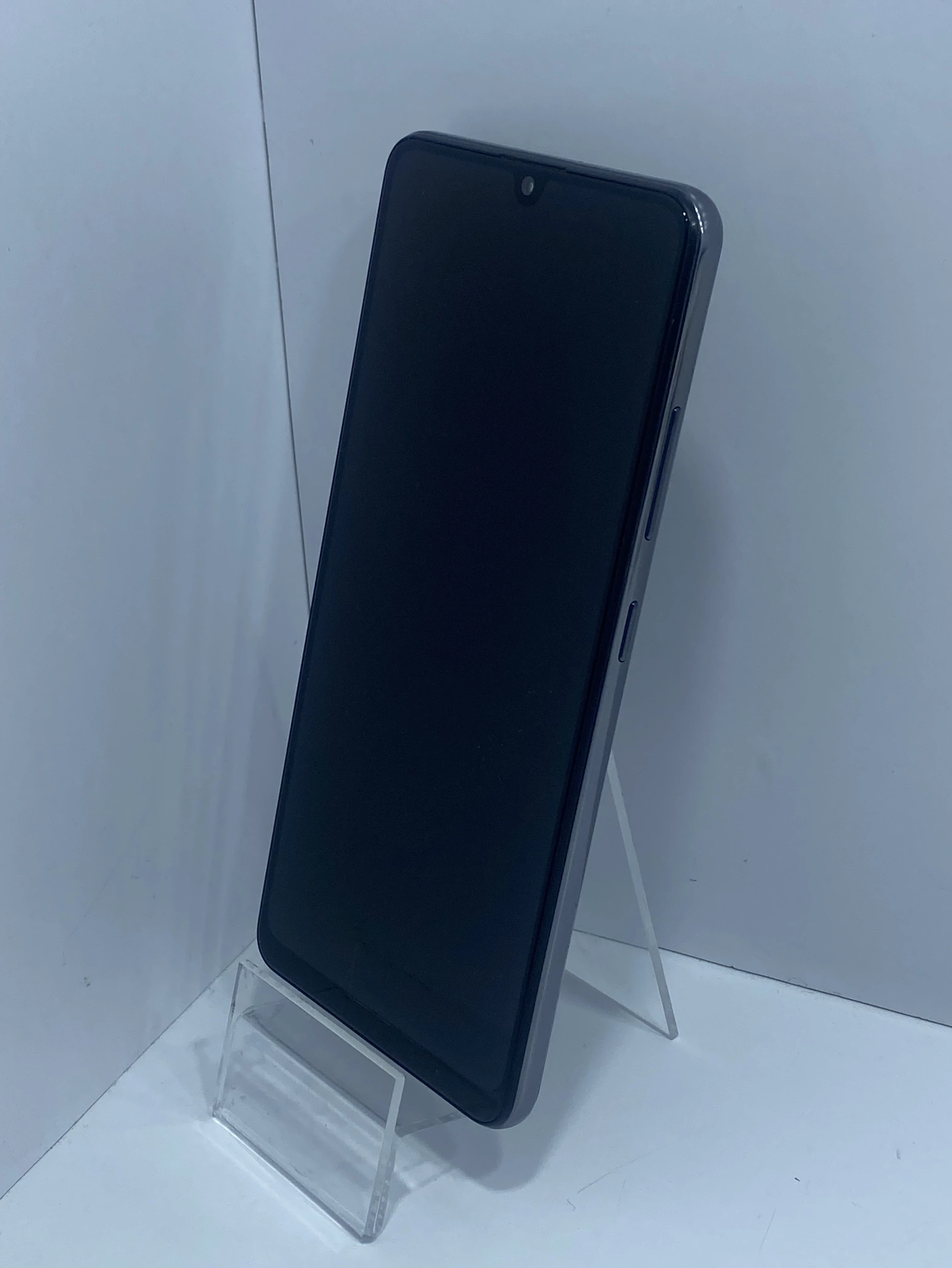 telefon-samsung-galaxy-a32-4128gb-stan-igla-kod-producenta-sm-a325fzkgeue