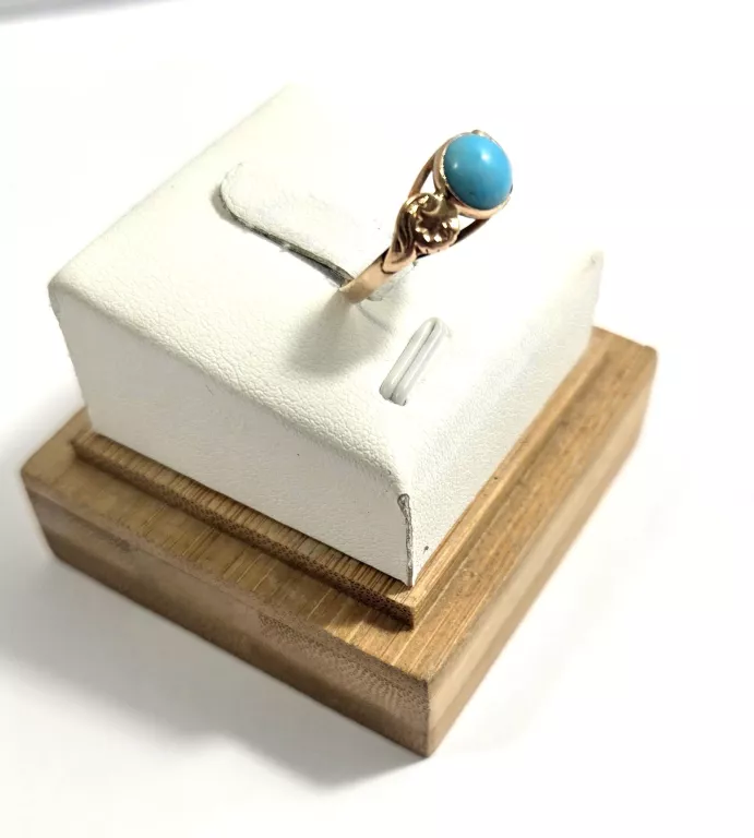 zloty-pierscionek-z-turkusem-rozmiar-18-proba-585-ean-gtin-5900025385128