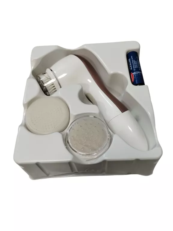 isana-szczoteczka-do-twarzy-oczyszczajaca-ean-gtin-4305615643878