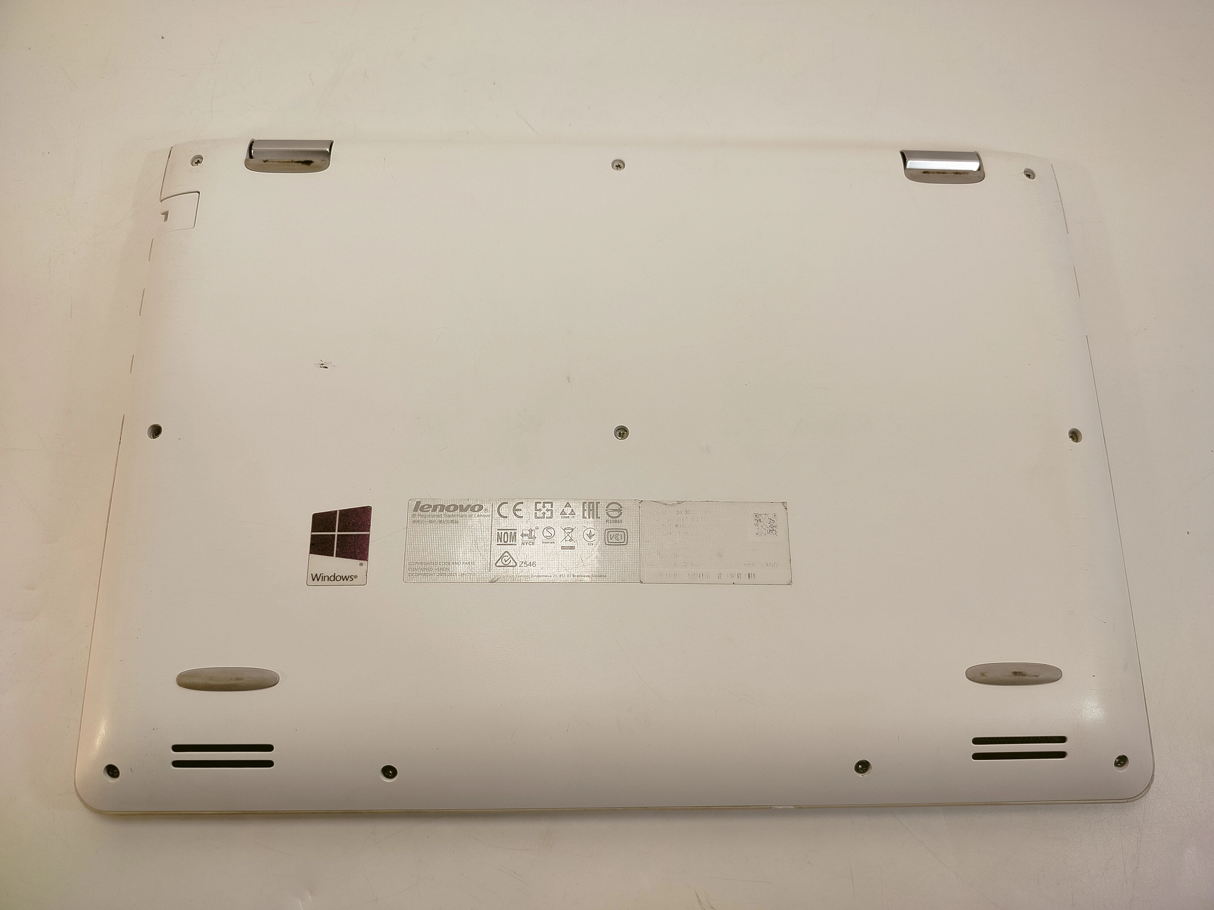 laptop-lenovo-yoga-300-80m1-ladowarka-wielkosc-pamieci-ram-200941-2169