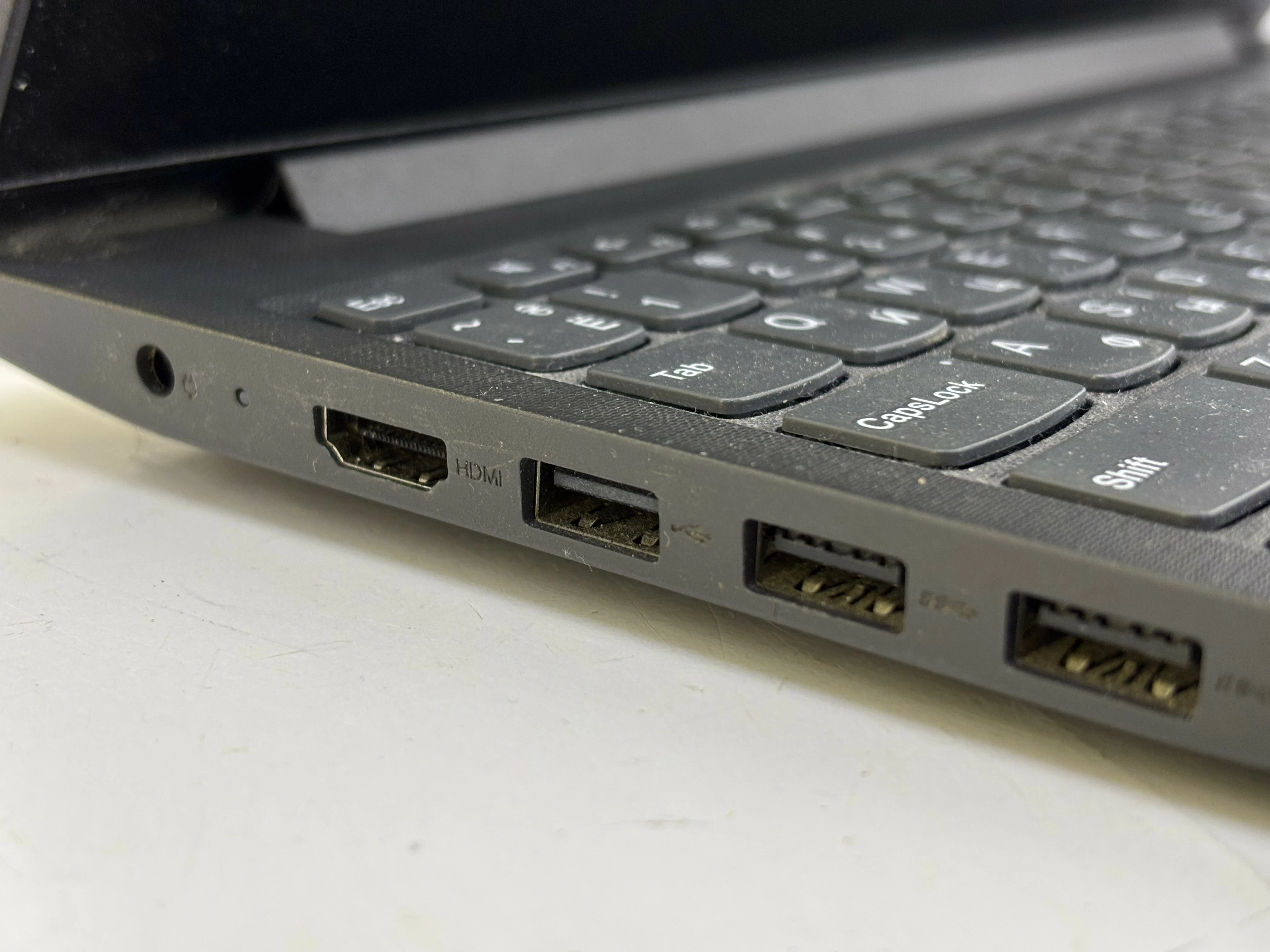 laptop-lenovo-v15-ada-8-ram-1-tb-ssd-lad-kod-producenta-v15-ada