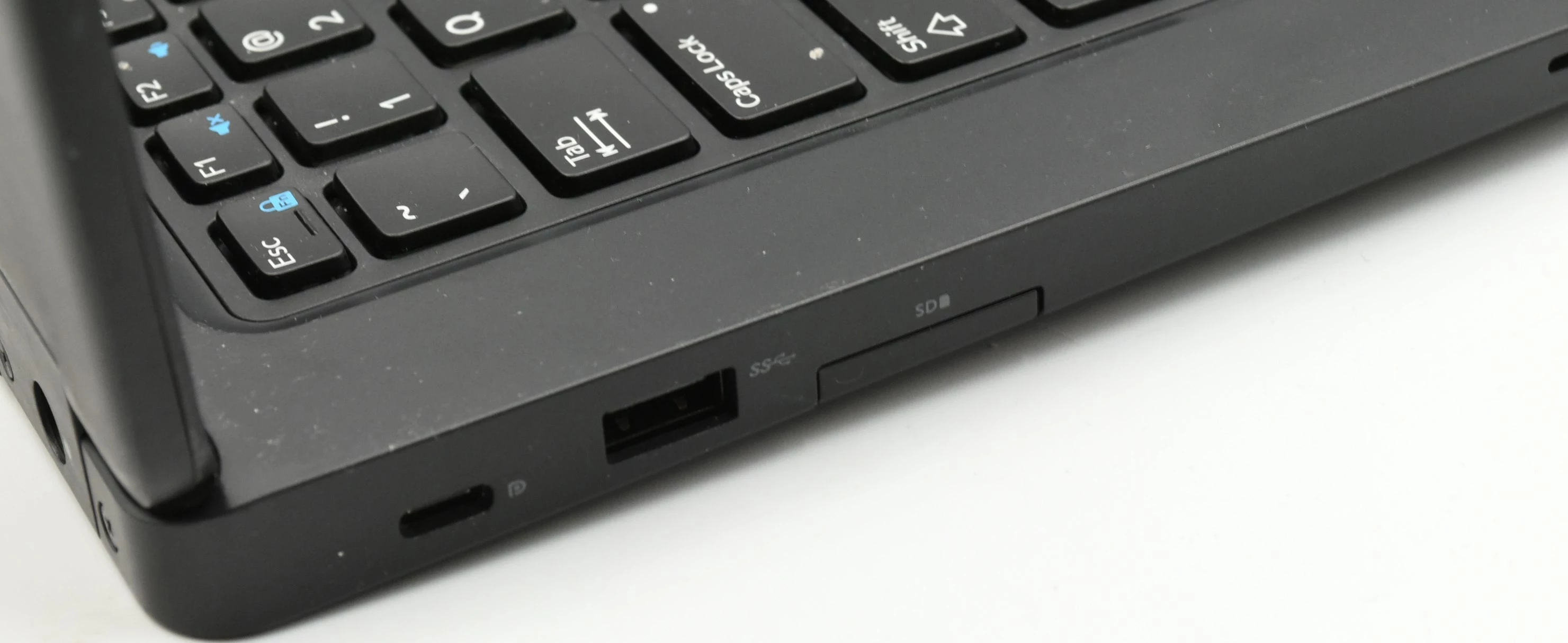 laptop-laptop-dell-latitude-5480-przekatna-ekranu-1400