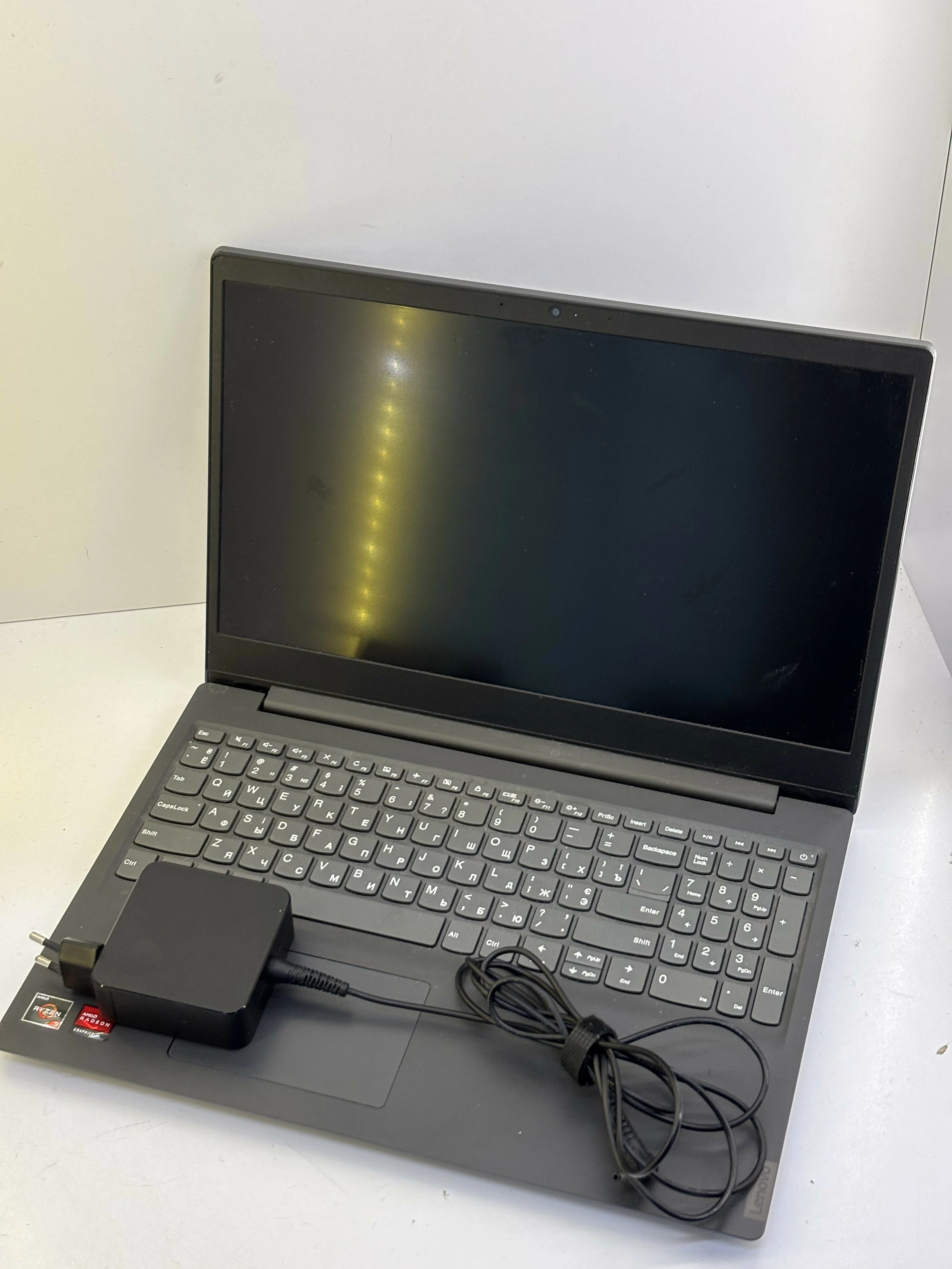 laptop-lenovo-v15-ada-8-ram-1-tb-ssd-lad-czerwony-dwor-24-gdansk