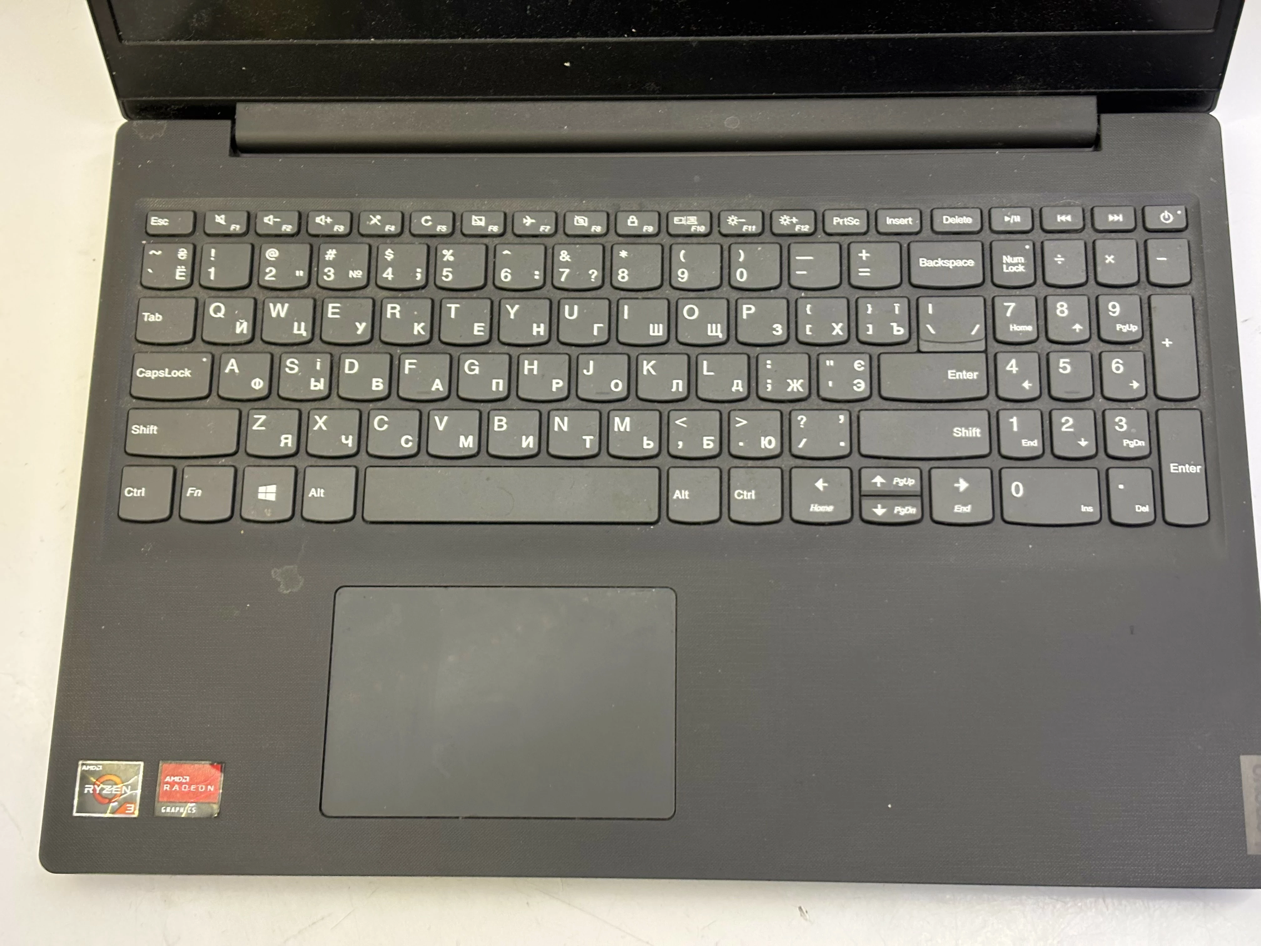 laptop-lenovo-v15-ada-8-ram-1-tb-ssd-lad-liczba-rdzeni-procesora-4329-3