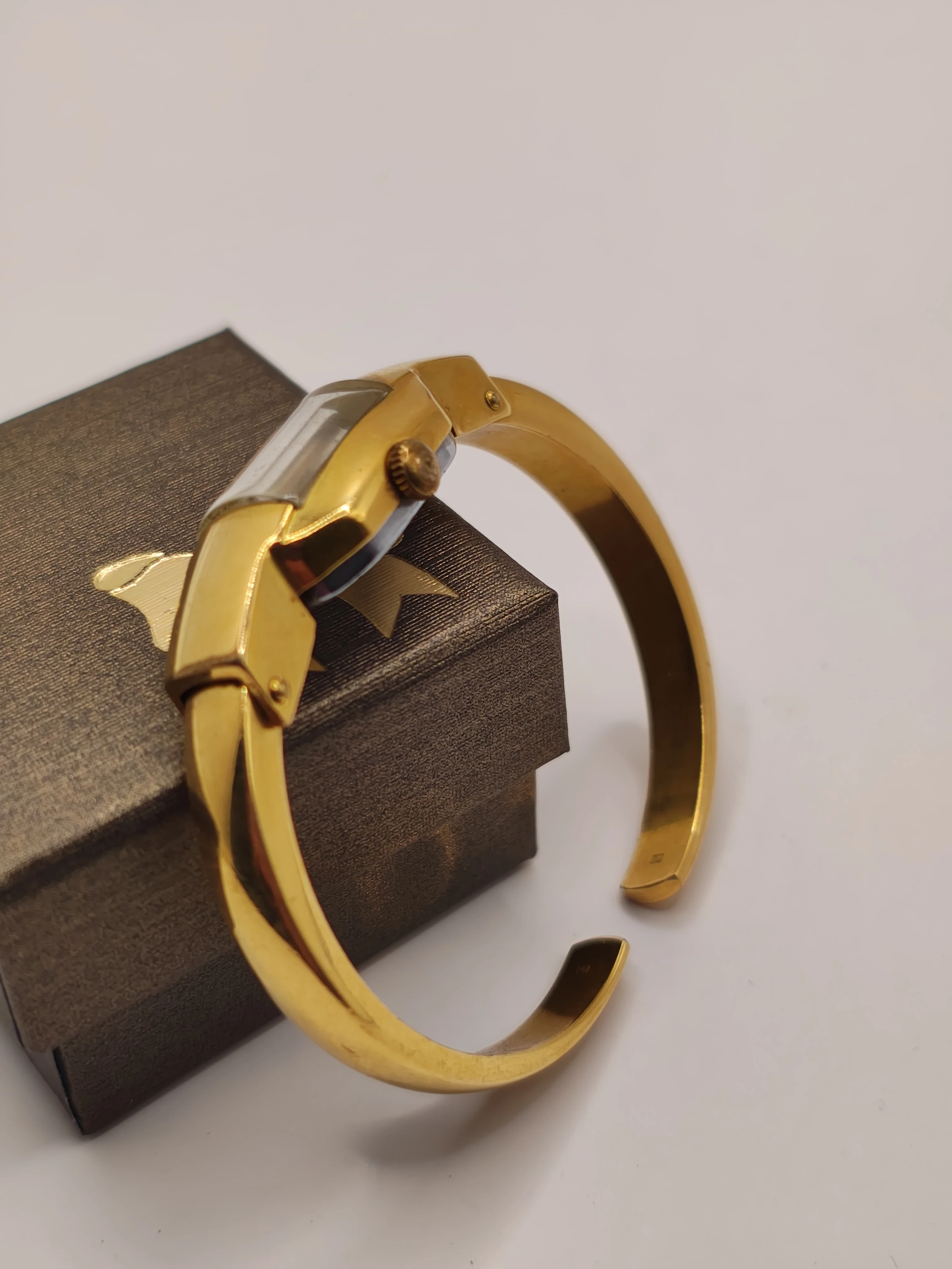 zegarek-slava-17-jewels-mechaniczny-stan-11323-2