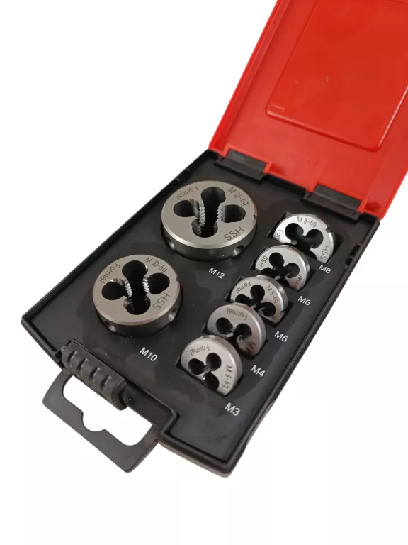 zestaw-narzynek-en22568-hss-m3-m12-format-stan-11323-2