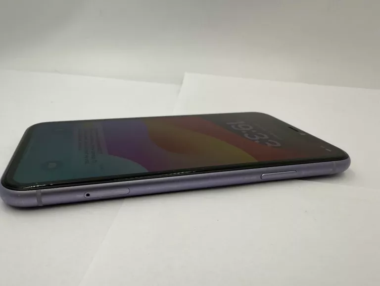telefon-apple-iphone-11-64gb-75-bateria-stan-11323-2
