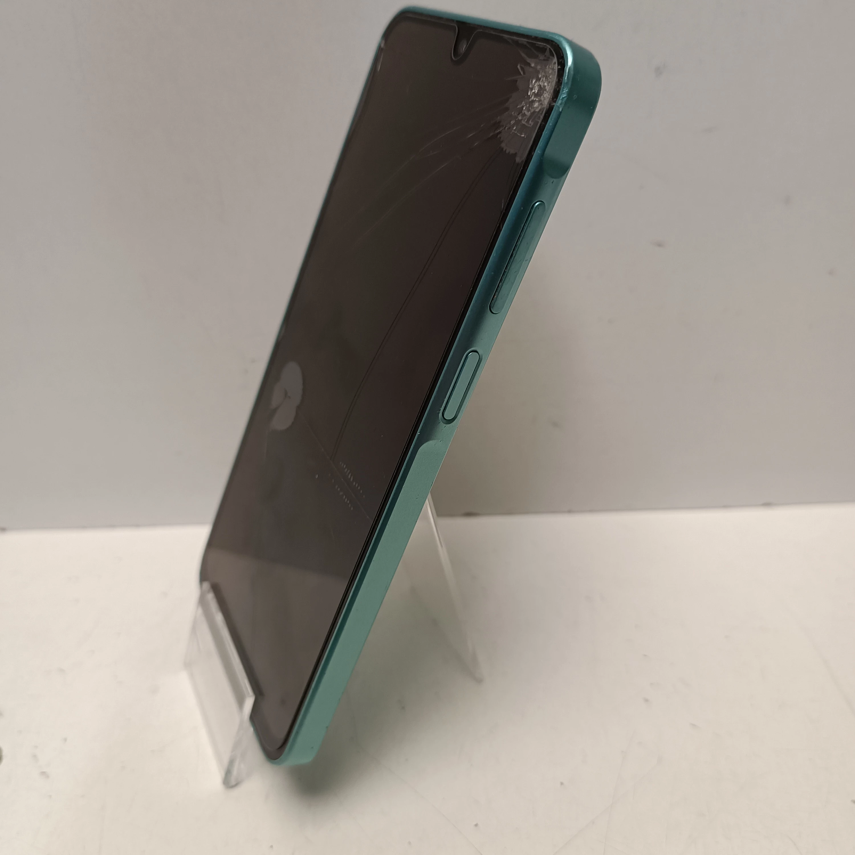 telefon-samsung-galaxy-a16-5g-4128gb-zbity-ekran-wbudowana-pamiec-202869-214189