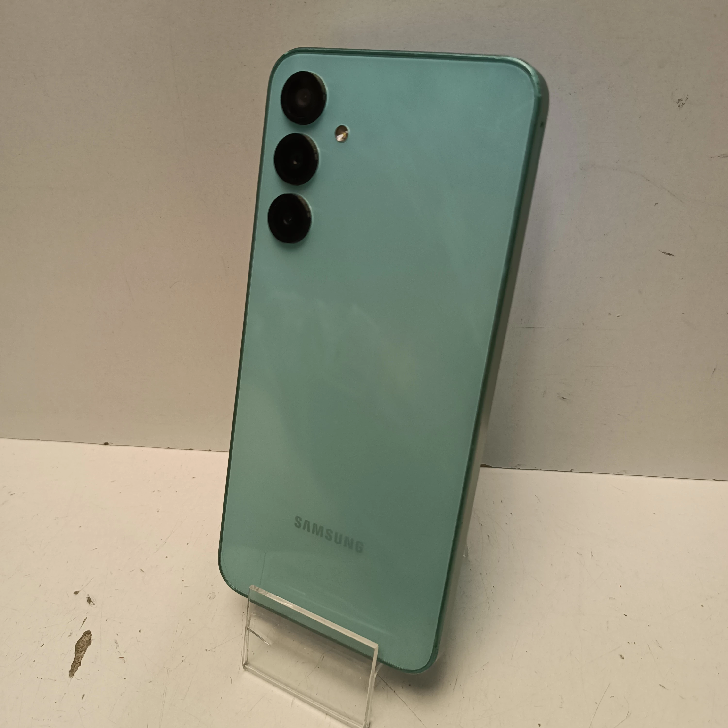 telefon-samsung-galaxy-a16-5g-4128gb-zbity-ekran-system-operacyjny-4388-1