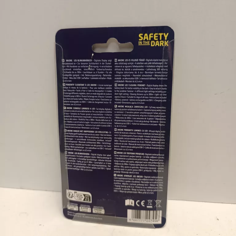 anione-pies-migajaca-zawieszka-led-stan-11323-2