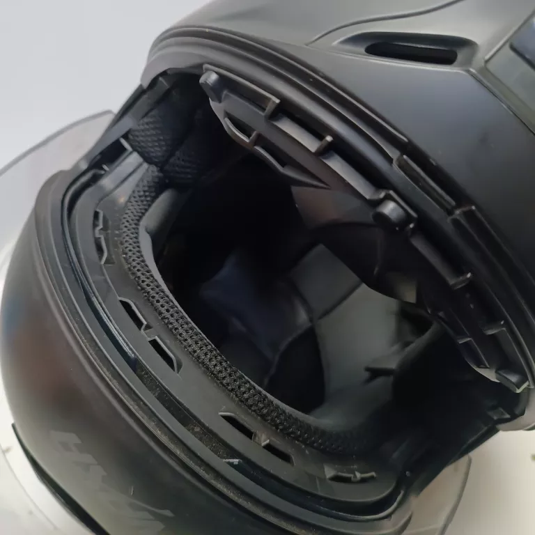 kask-naxa-ecer22-05-rozmiar-m-osiedle-teatralne-3u15-krakow