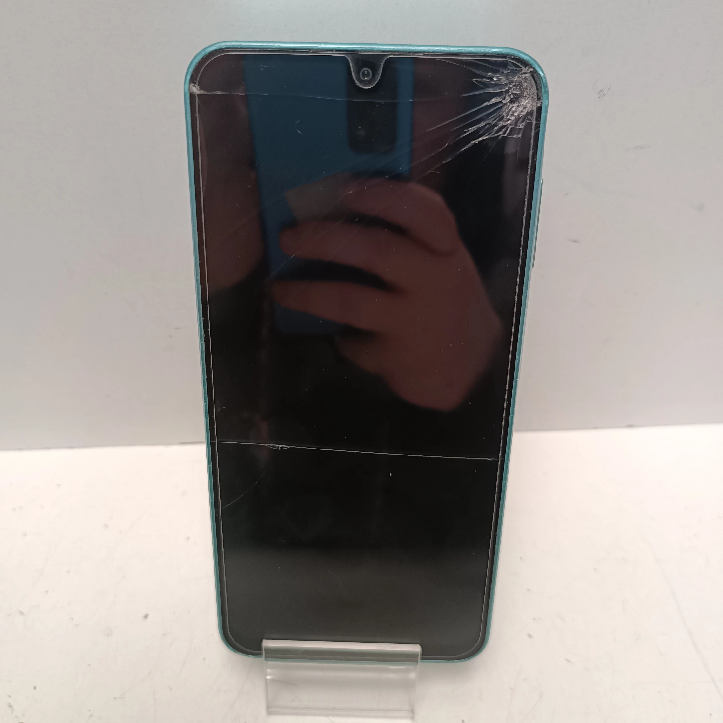 telefon-samsung-galaxy-a16-5g-4128gb-zbity-ekran-przekatna-ekranu-670