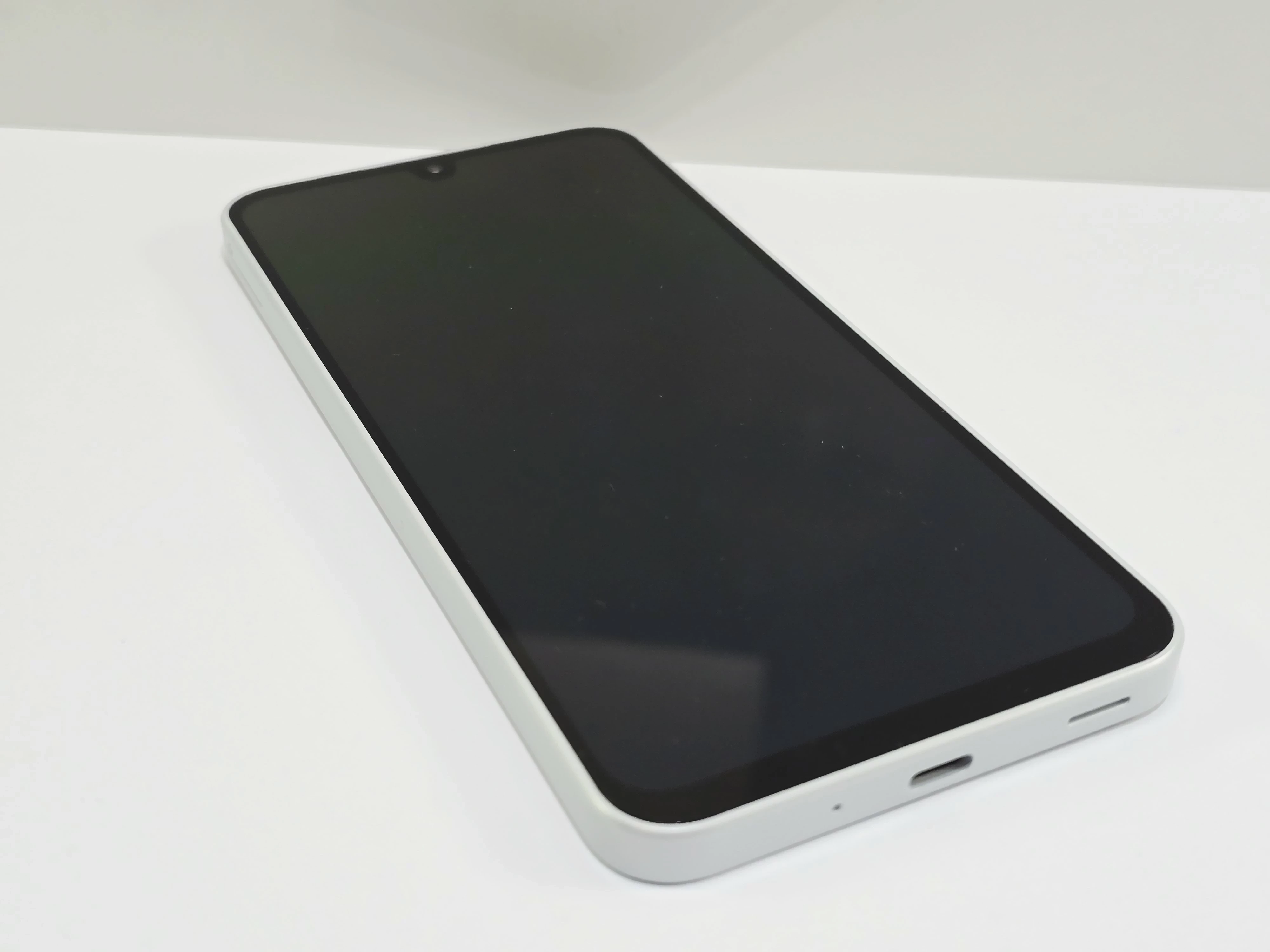 telefon-samsung-galaxy-a16-4128gb-igla-kod-producenta-sm-a165fzabeue