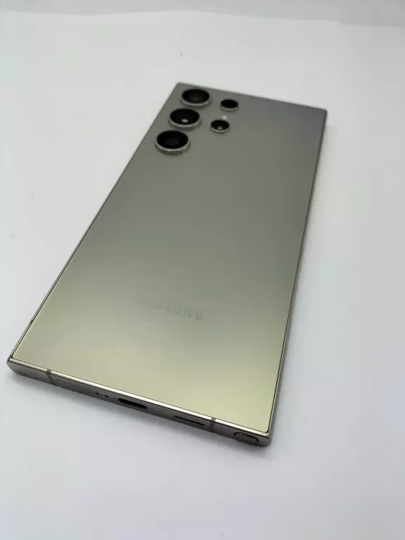 telefon-samsung-s24-ultra-12256gb-przekatna-ekranu-680