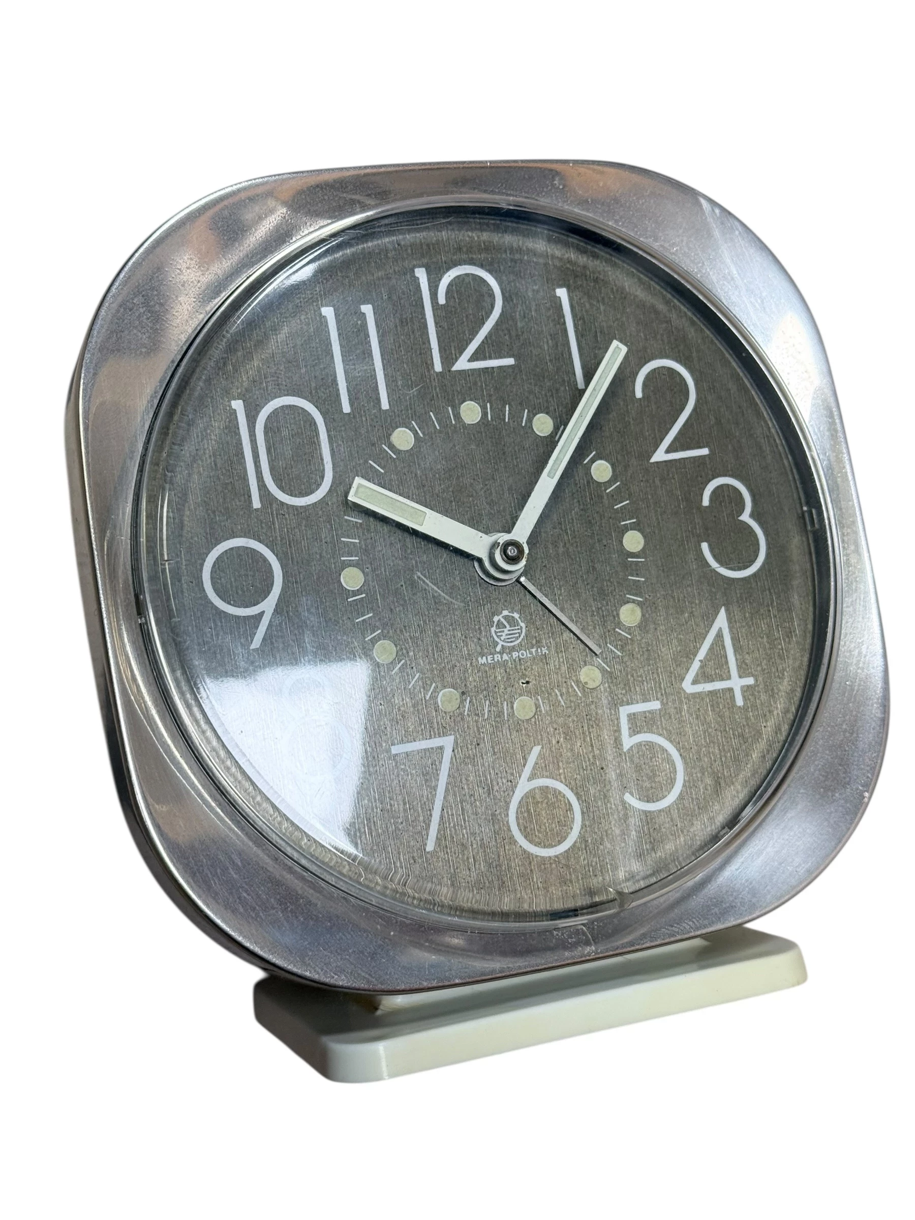 stary-budzik-zegarek-mera-poltik-marka-248811-958954