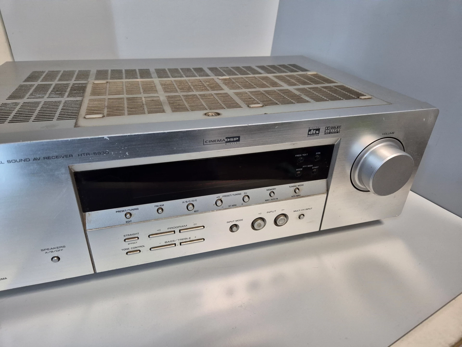 amplituner-yamaha-htr-5930-waga-produktu-800