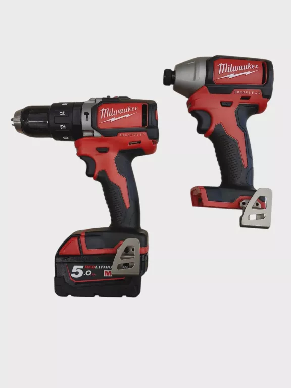 mega-zestaw-milwaukee-zakretarka-wkretarka-walizka-bateria-ladowarka-napiecie-v-128551-6