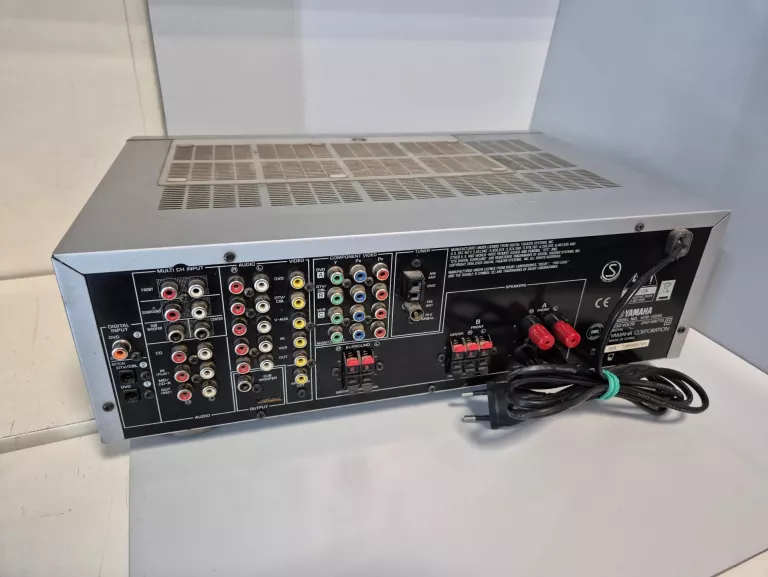 amplituner-yamaha-htr-5930-kod-producenta-htr-5930