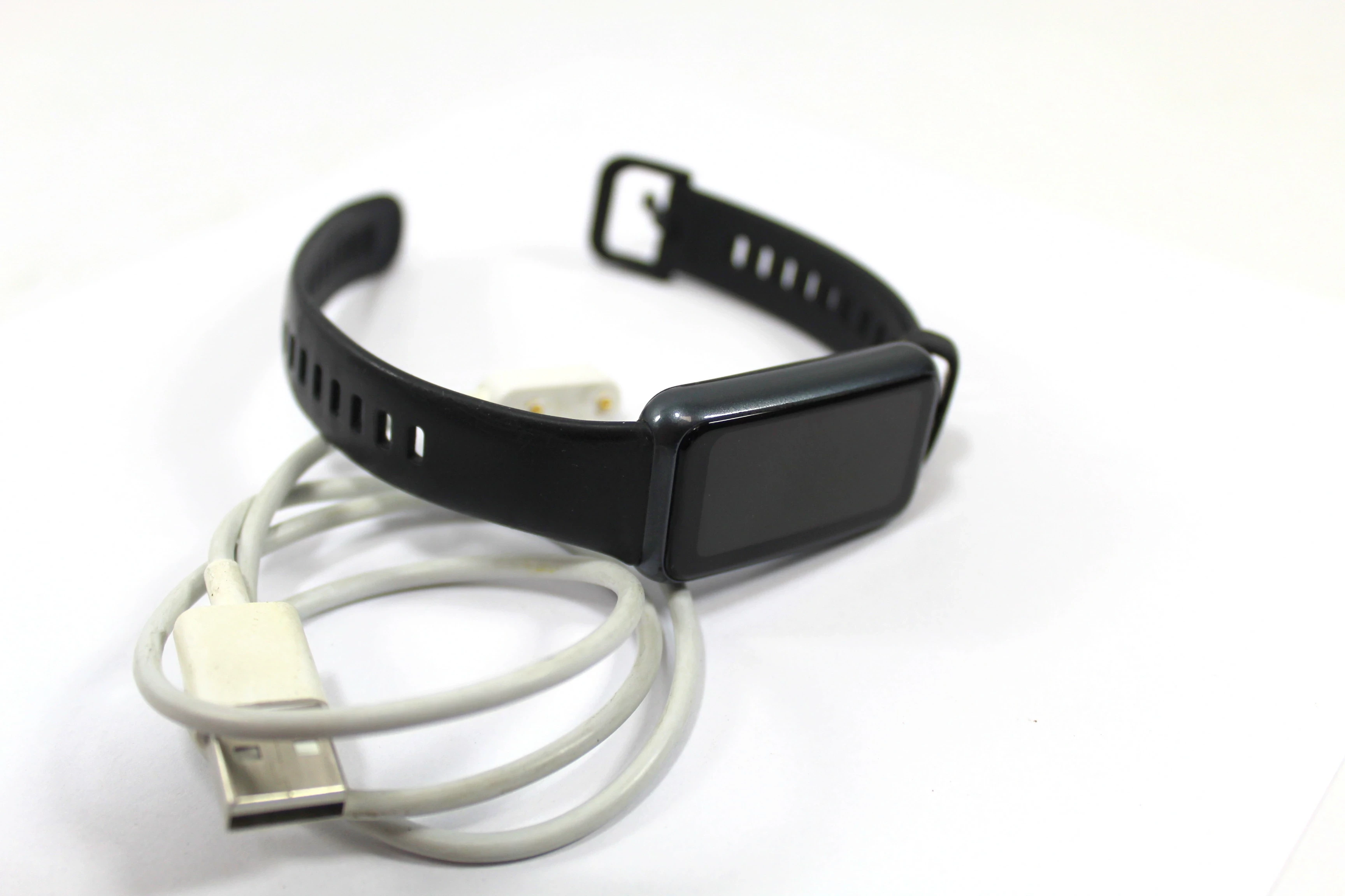 smartband-huawei-band-7-ladowarka-bielnikowa-4-dzialdowo