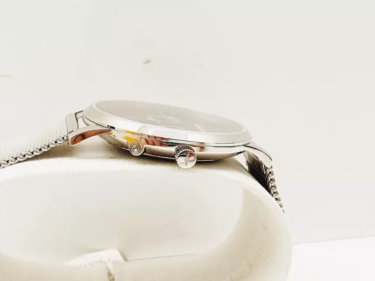 zegarek-meski-adriatica-a12745114qf-srebrny-komplet-ksztalt-koperty-129223-2