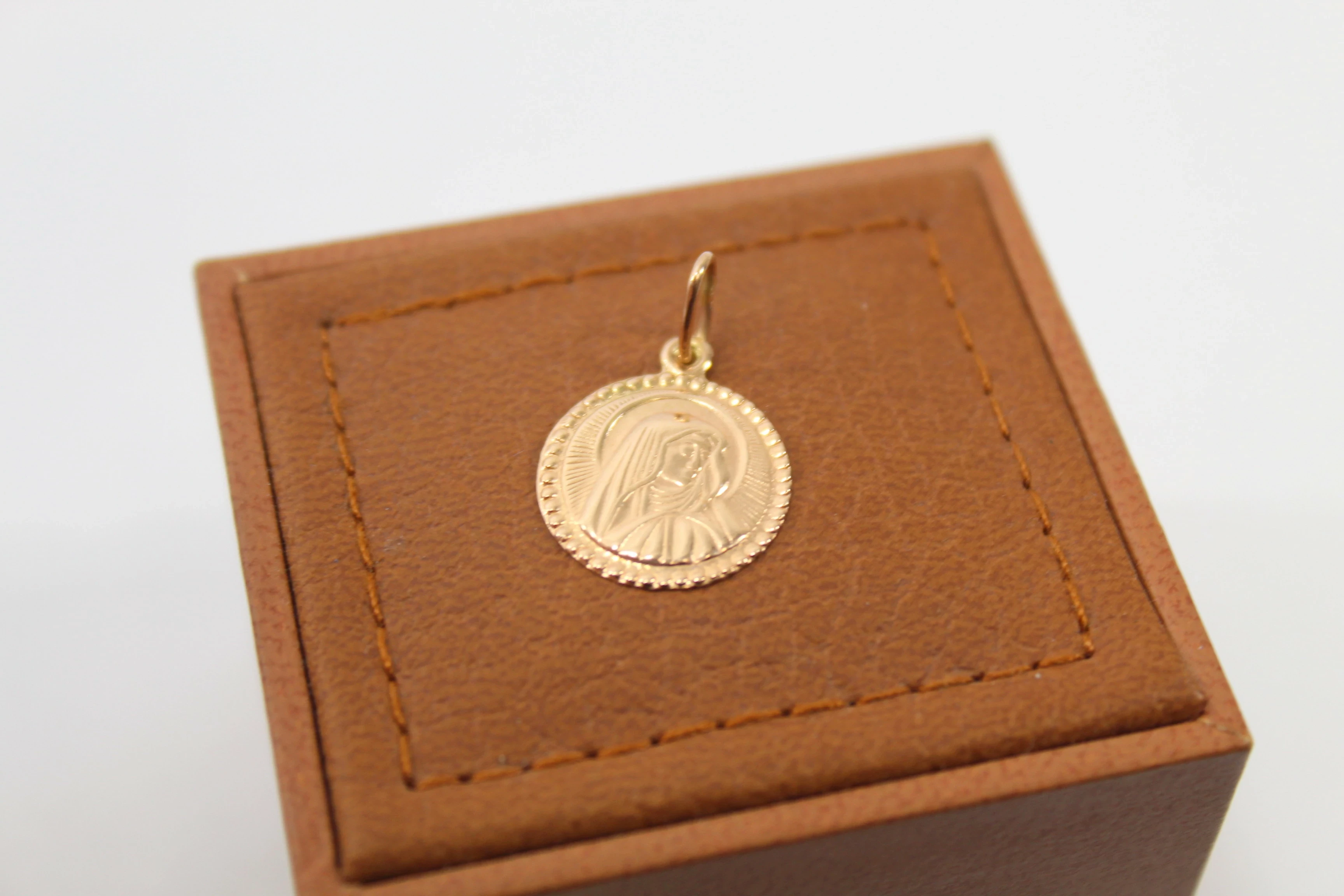 pobozna-zlota-zawieszka-p585-stan-11323-2