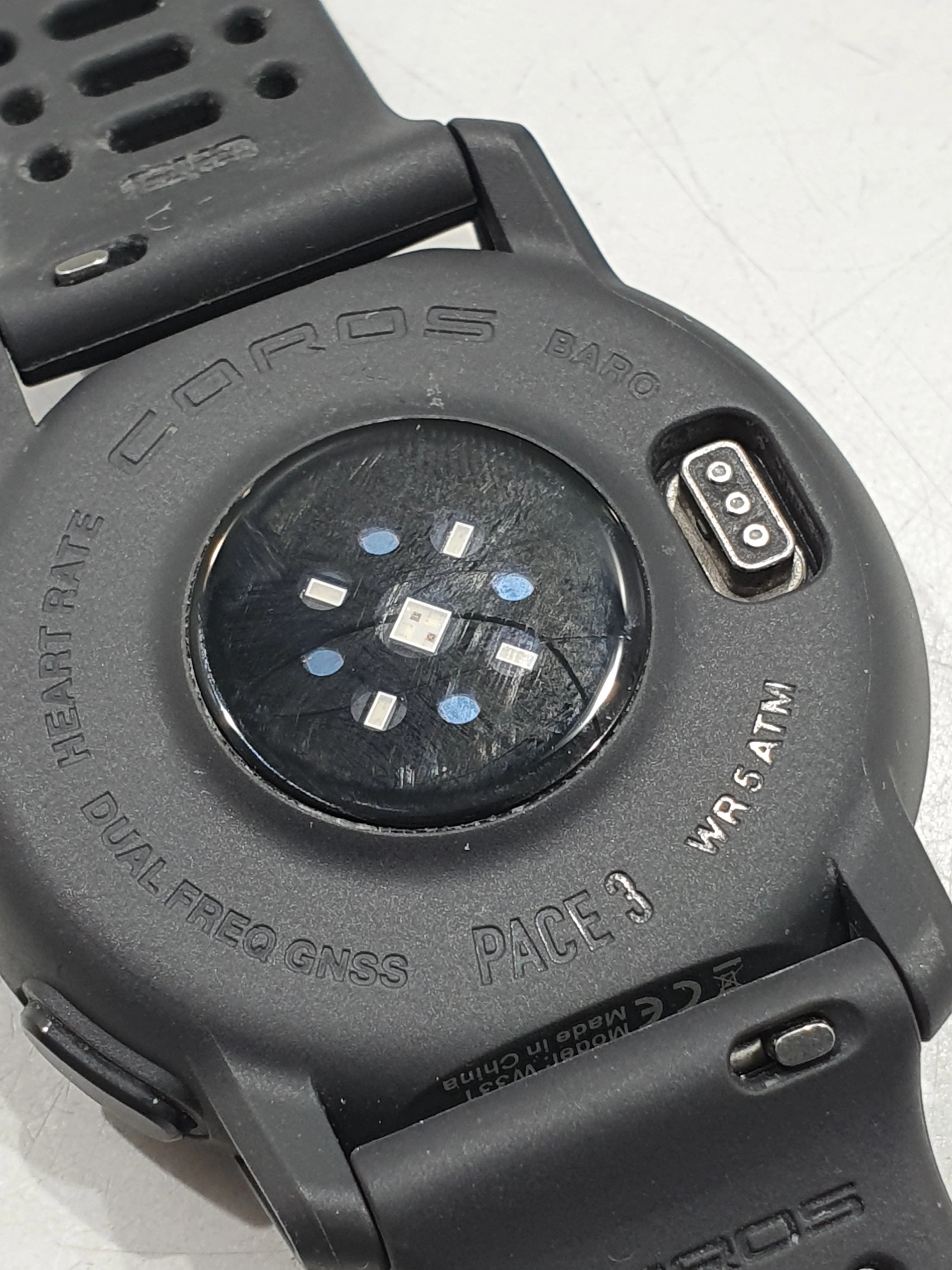 zegarek-coros-pace-3-premium-multisport-watch-gps-stan-11323-2