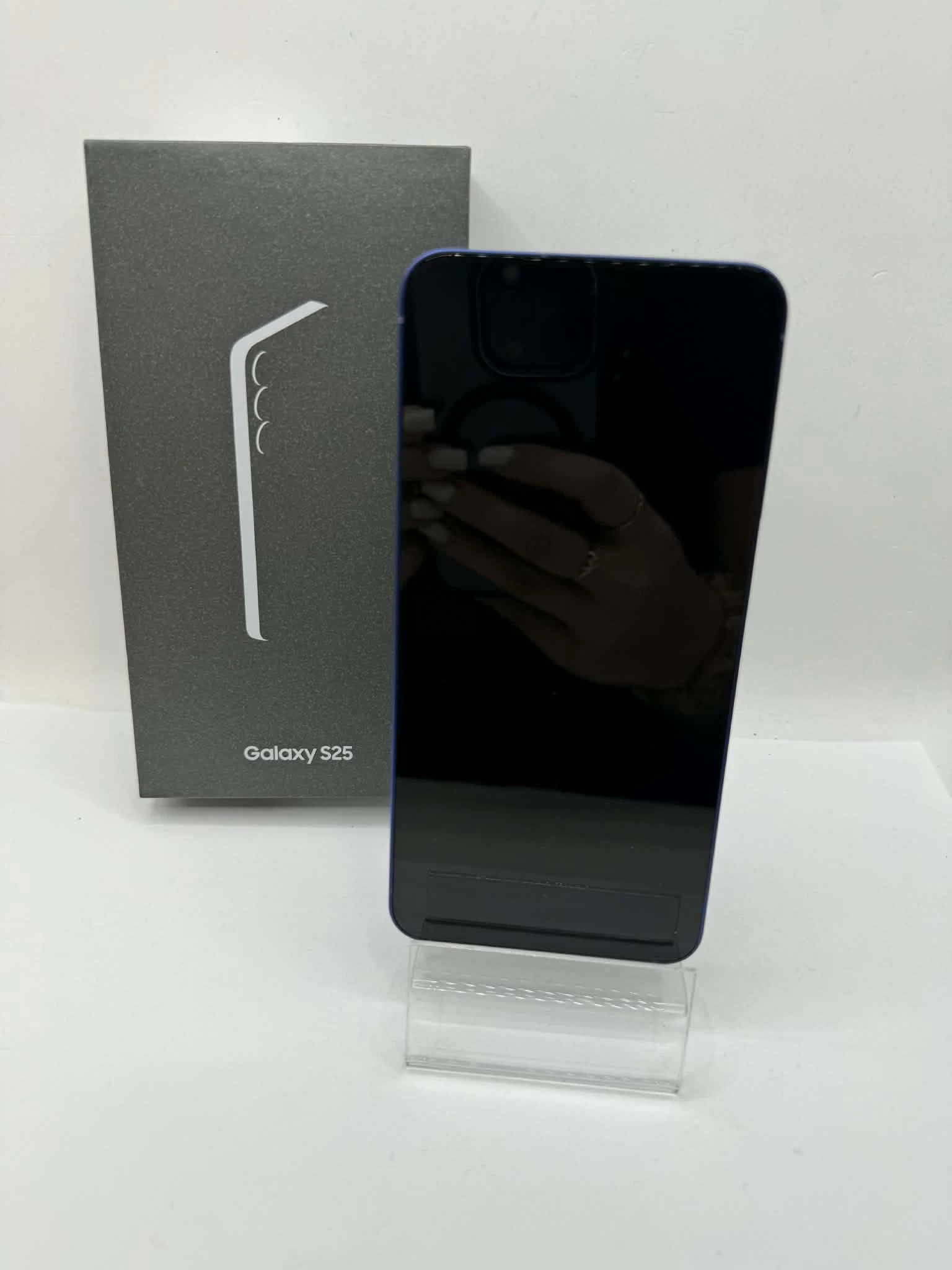 telefon-samsung-galaxy-s25-komplet-12128-gb-idealny-pamiec-ram-202865-324301