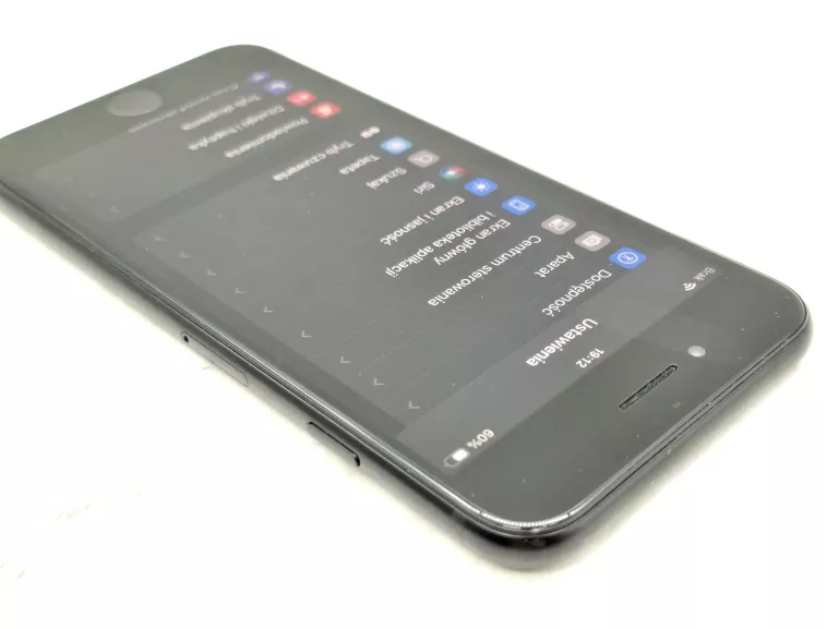 iphone-se-a2296-2020-256-gb-100-bateria-okazja-kod-producenta-mxvv2pma