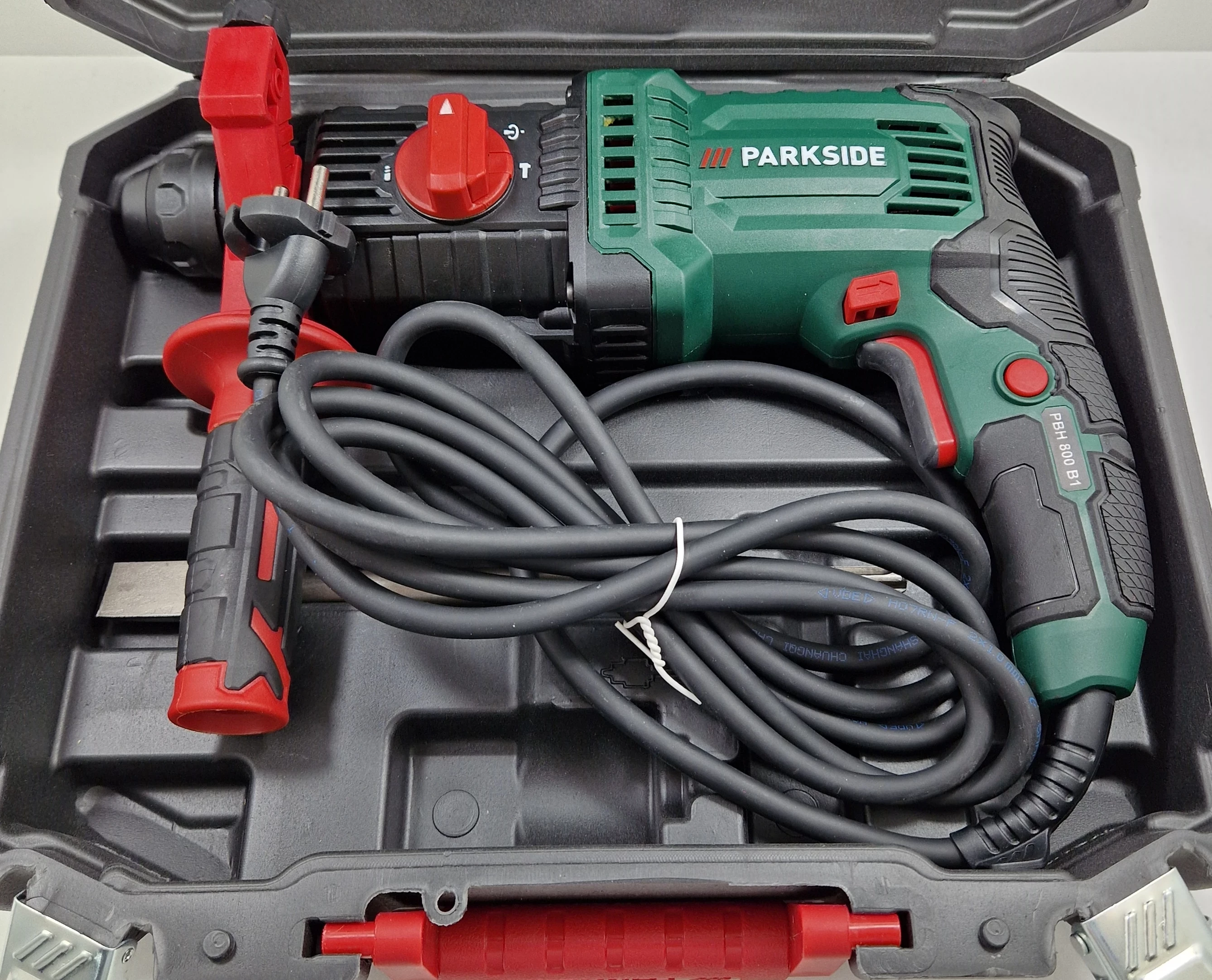 mlotowiertarka-udarowa-parkside-pbh-800-b1-kod-producenta-pbh-800-b1