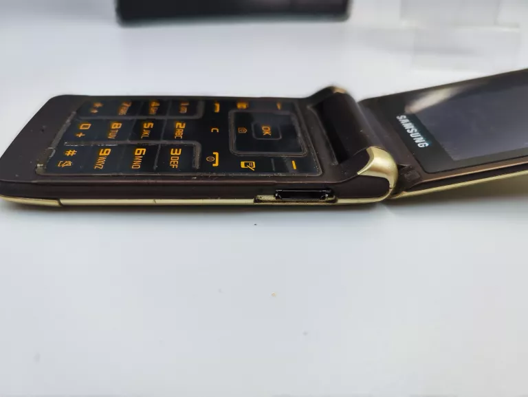 telefon-samsung-s3600-stan-11323-2