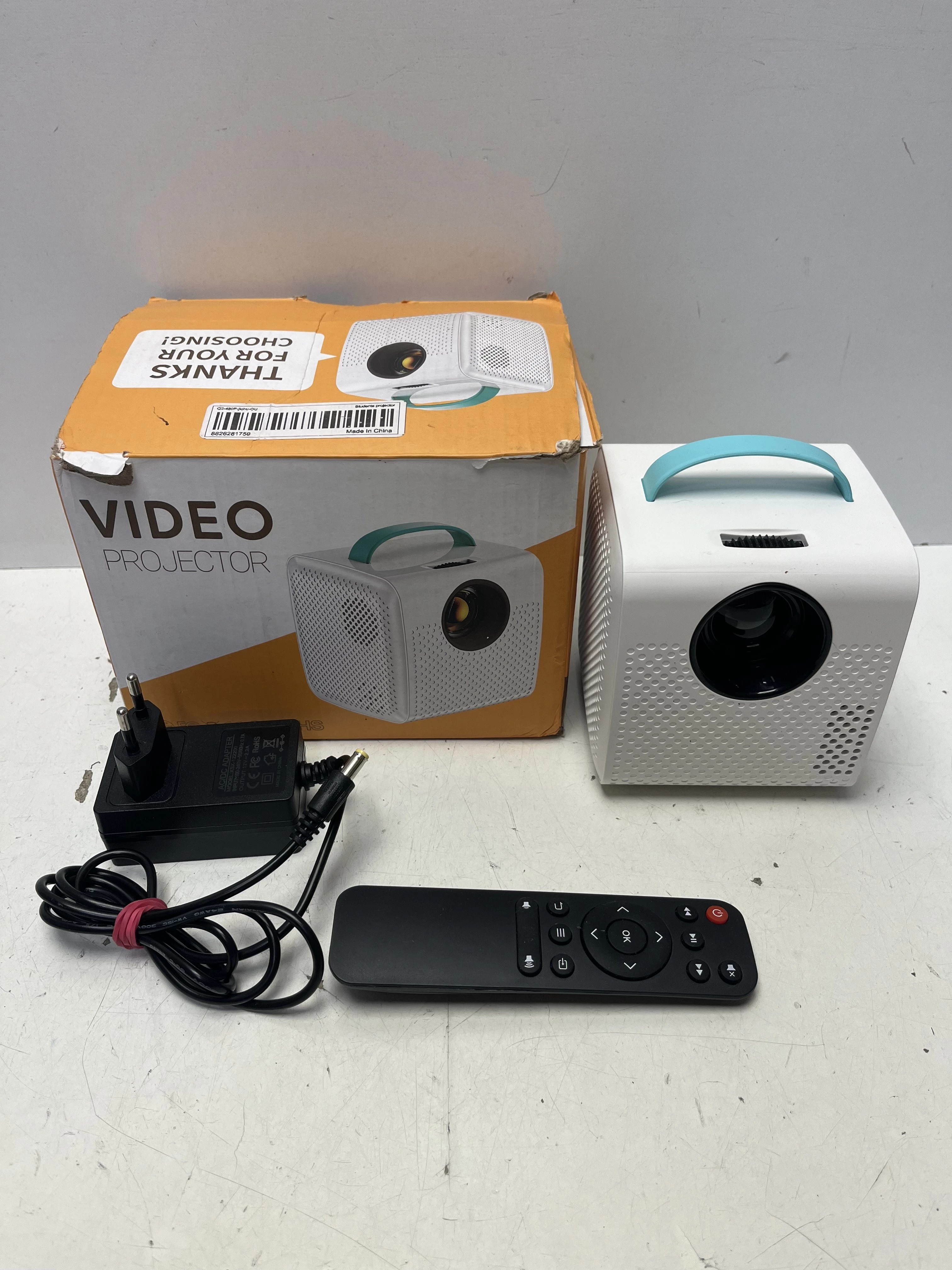 projektor-4k-led-1080p-osiedle-teatralne-3u15-krakow