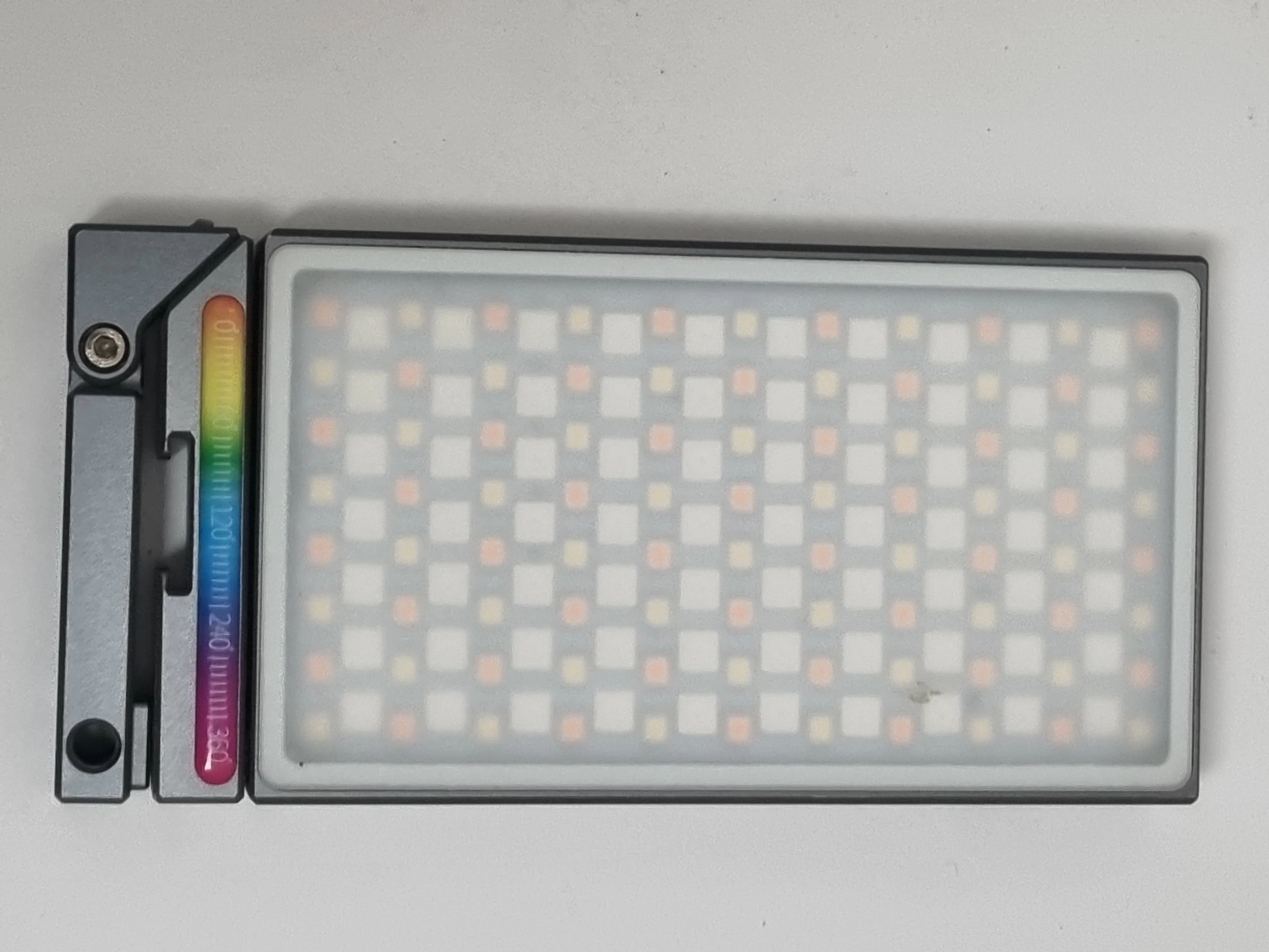 lampa-diodowa-led-ulanzi-vijim-r70-kod-producenta-2349