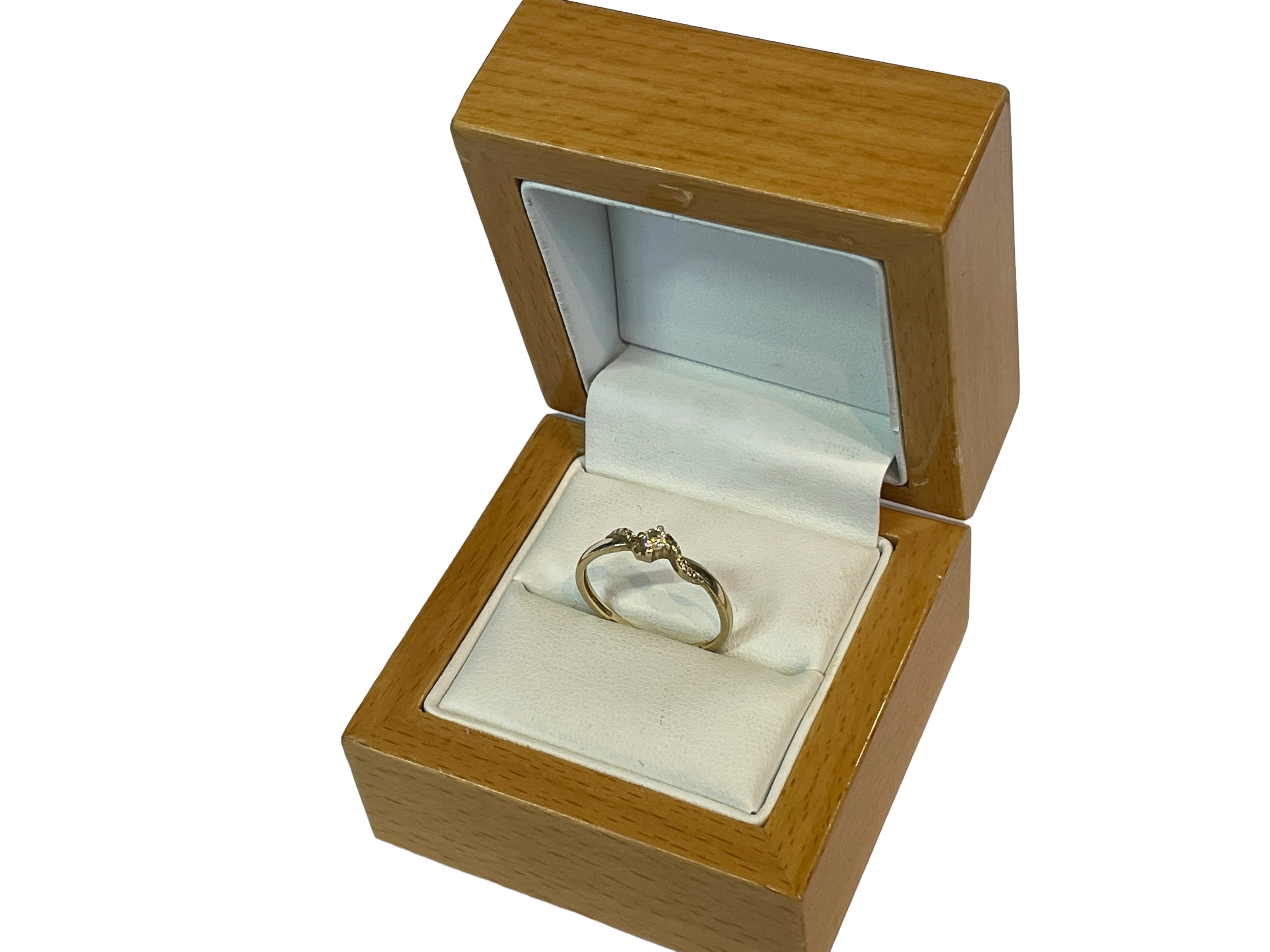 zloty-pierscionek-cyrkonie-585-151g-r18-rodzaj-2205-2