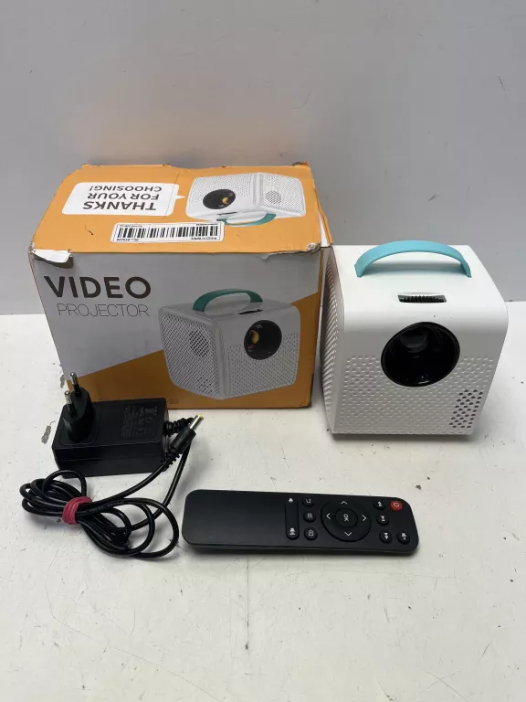 projektor-4k-led-1080p-osiedle-teatralne-3u15-krakow