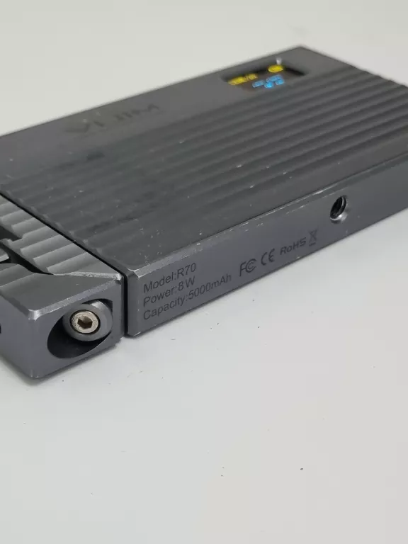 lampa-diodowa-led-ulanzi-vijim-r70-jozefczaka-4-bytom