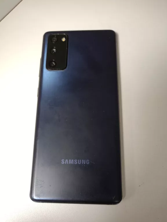 telefon-samsung-galaxy-s20-fe-5g-6128-gb-przekatna-ekranu-650