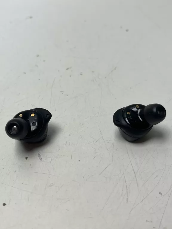 samsung-galaxy-buds-plus-stan-11323-2