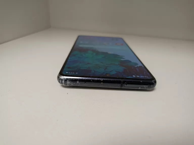 telefon-samsung-galaxy-s20-fe-5g-6128-gb-kod-producenta-sm-g780fzbdeue