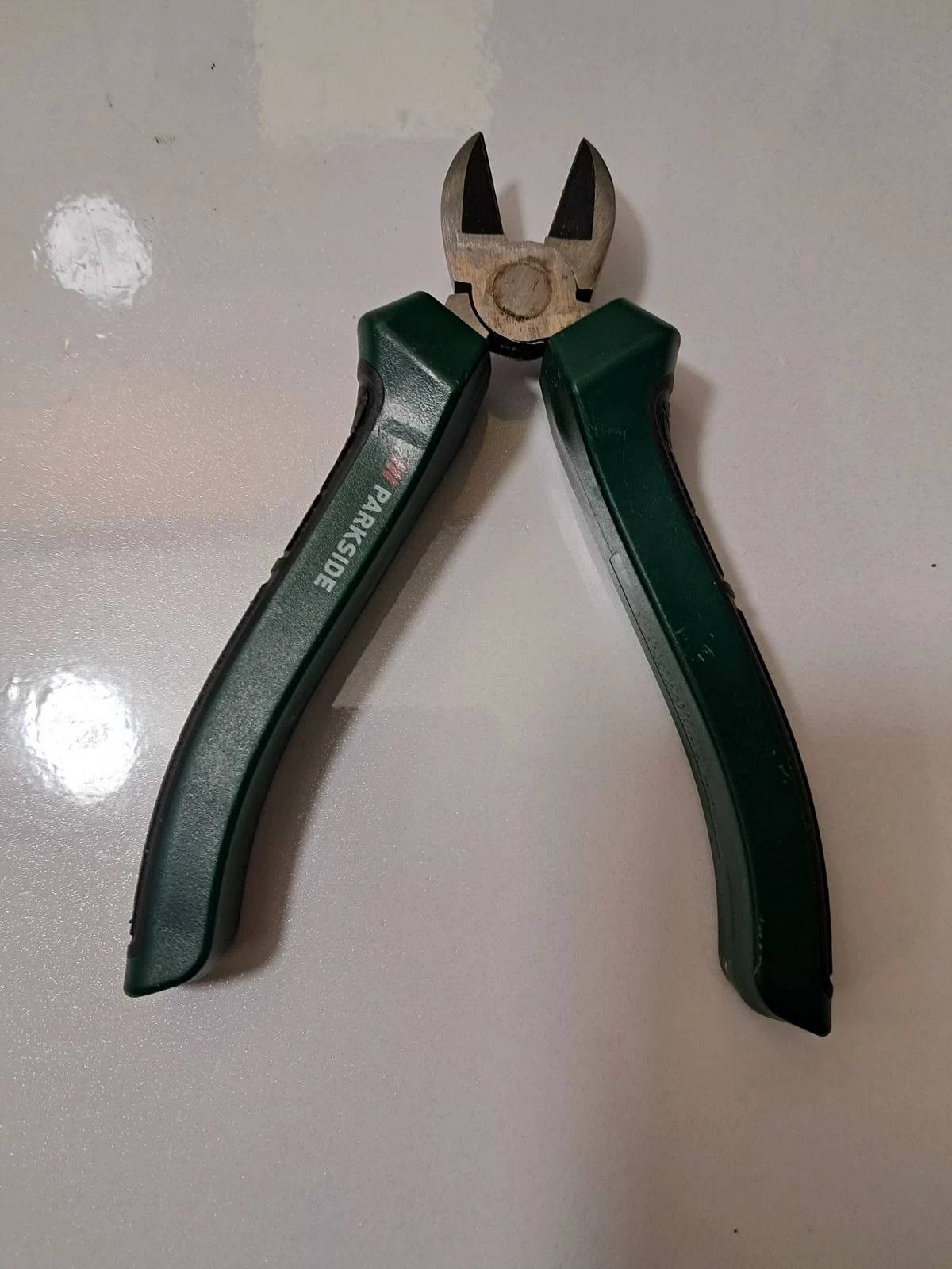 szczypce-boczne-parkside-osiedle-kombatantow-7c-krakow