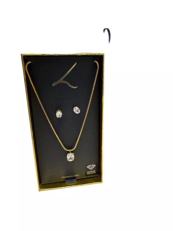 zestaw-stal-szlachetna-wisiorek-kolczyki-lovisa-ean-gtin-9343410900869