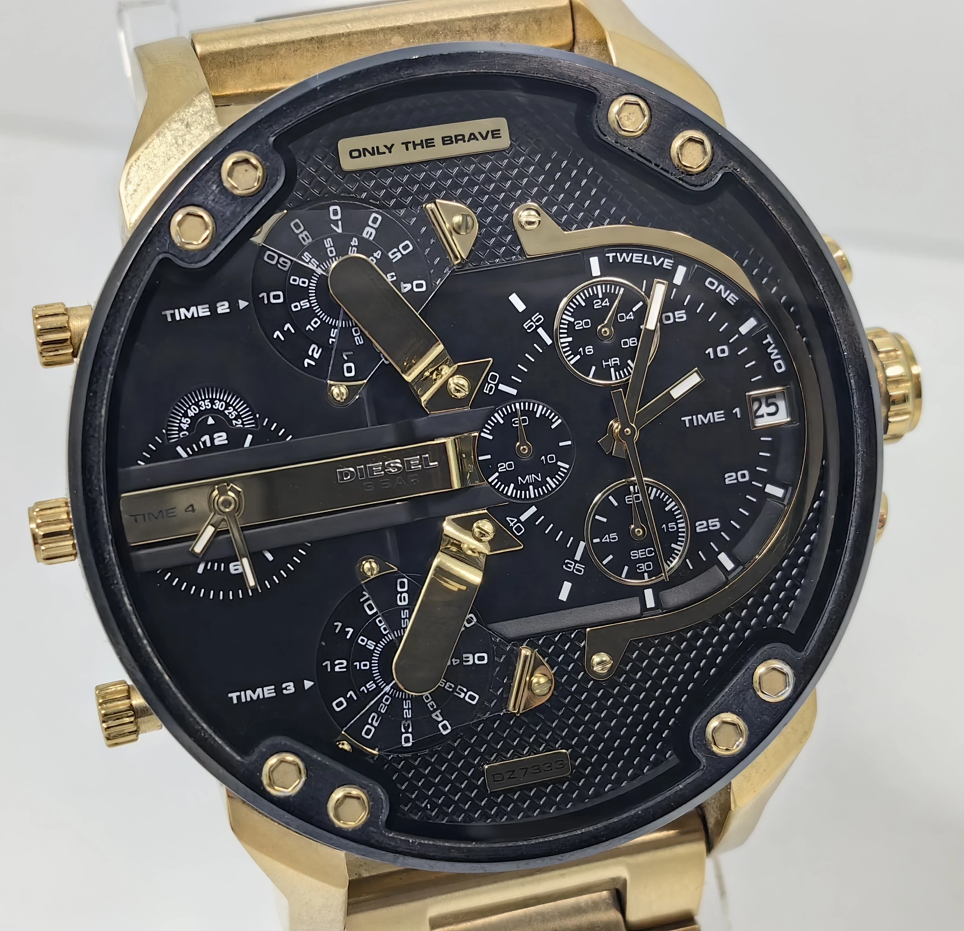 zegarek-meski-diesel-mr-daddy-20-dz7333-zloty-gliwicka-125-katowice