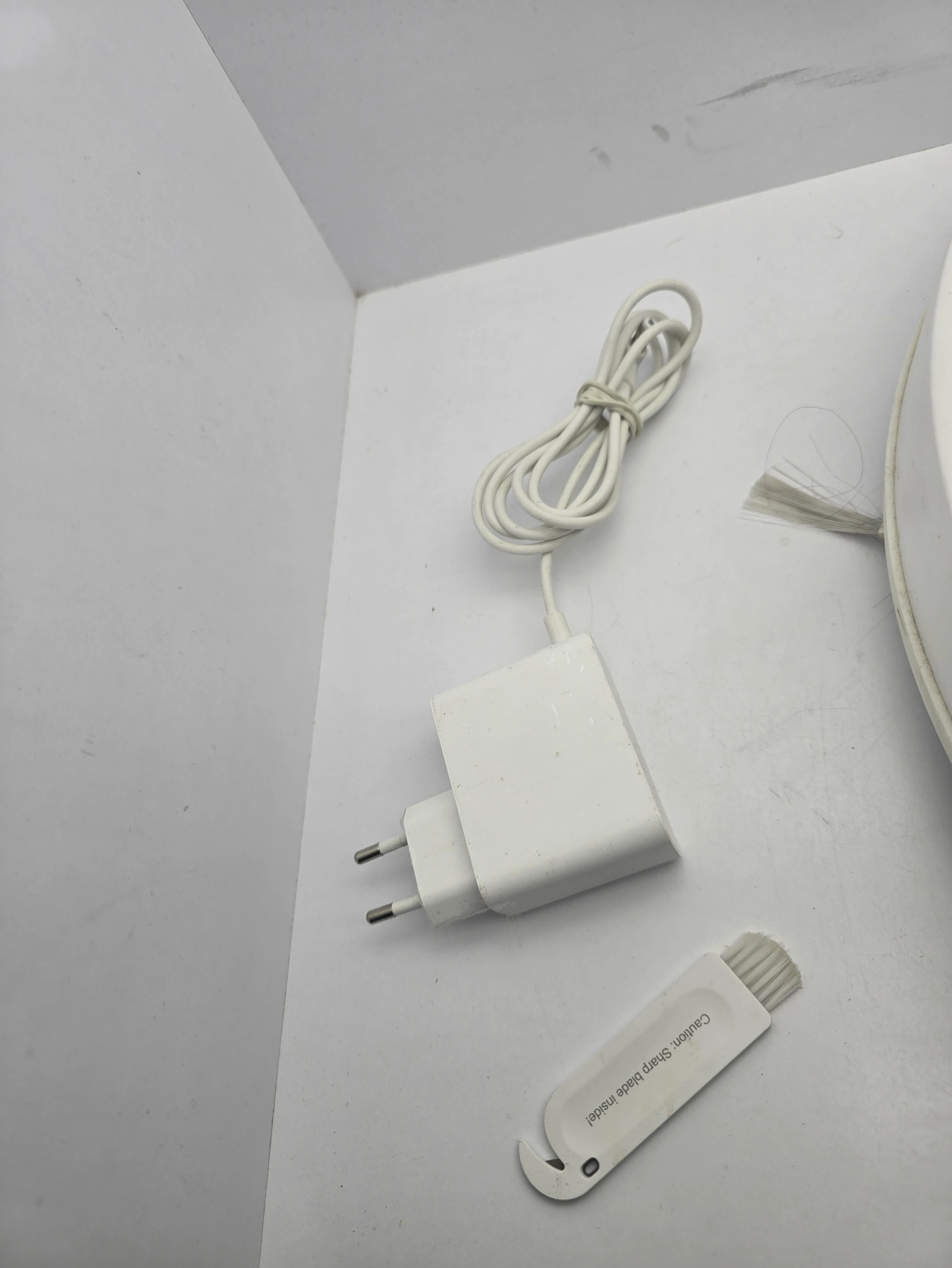 robot-sprzatajacy-mi-vacuum-mop-p-czujniki-205846-1