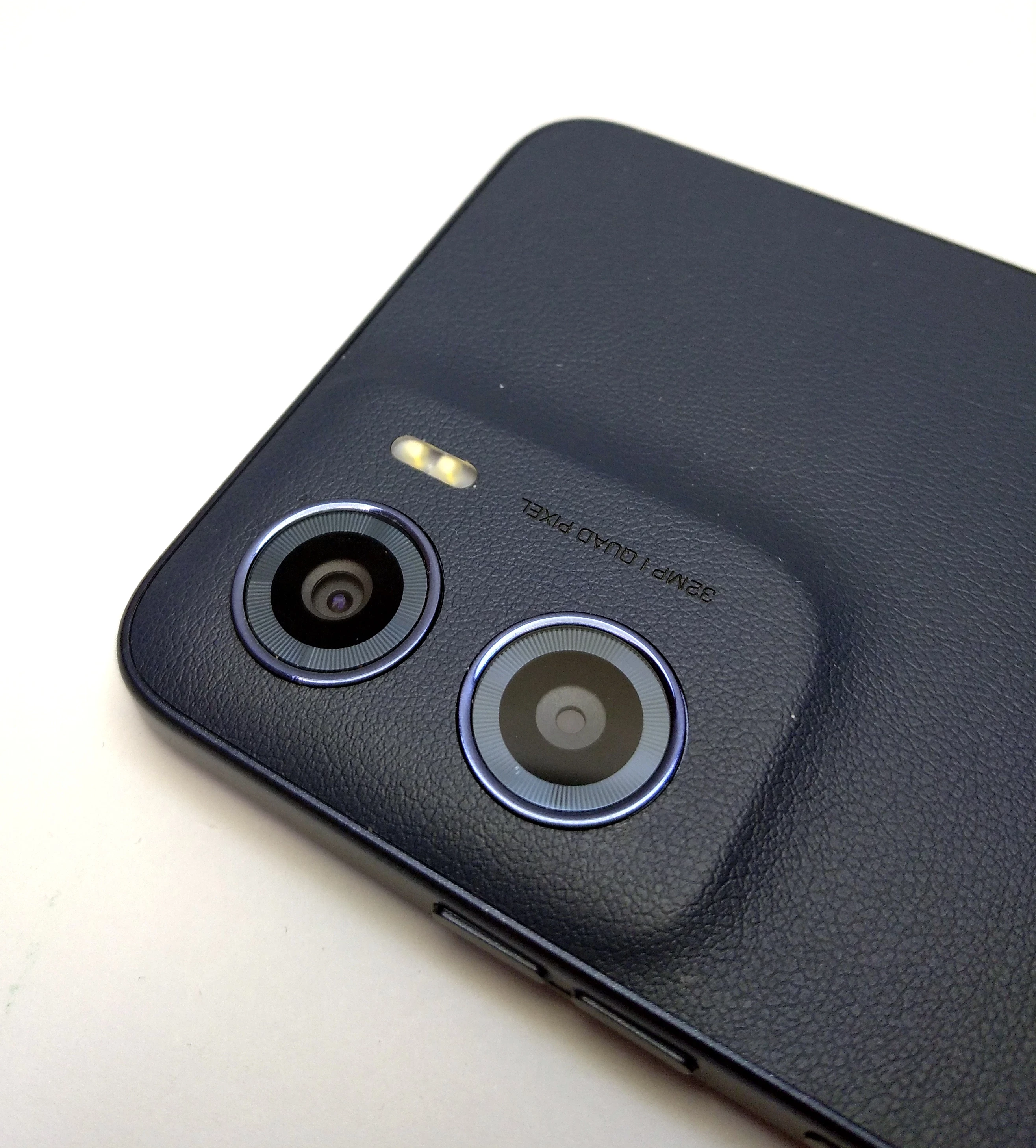 telefon-motorola-moto-e15-2-gb-64-gb-wbudowana-pamiec-202869-214193