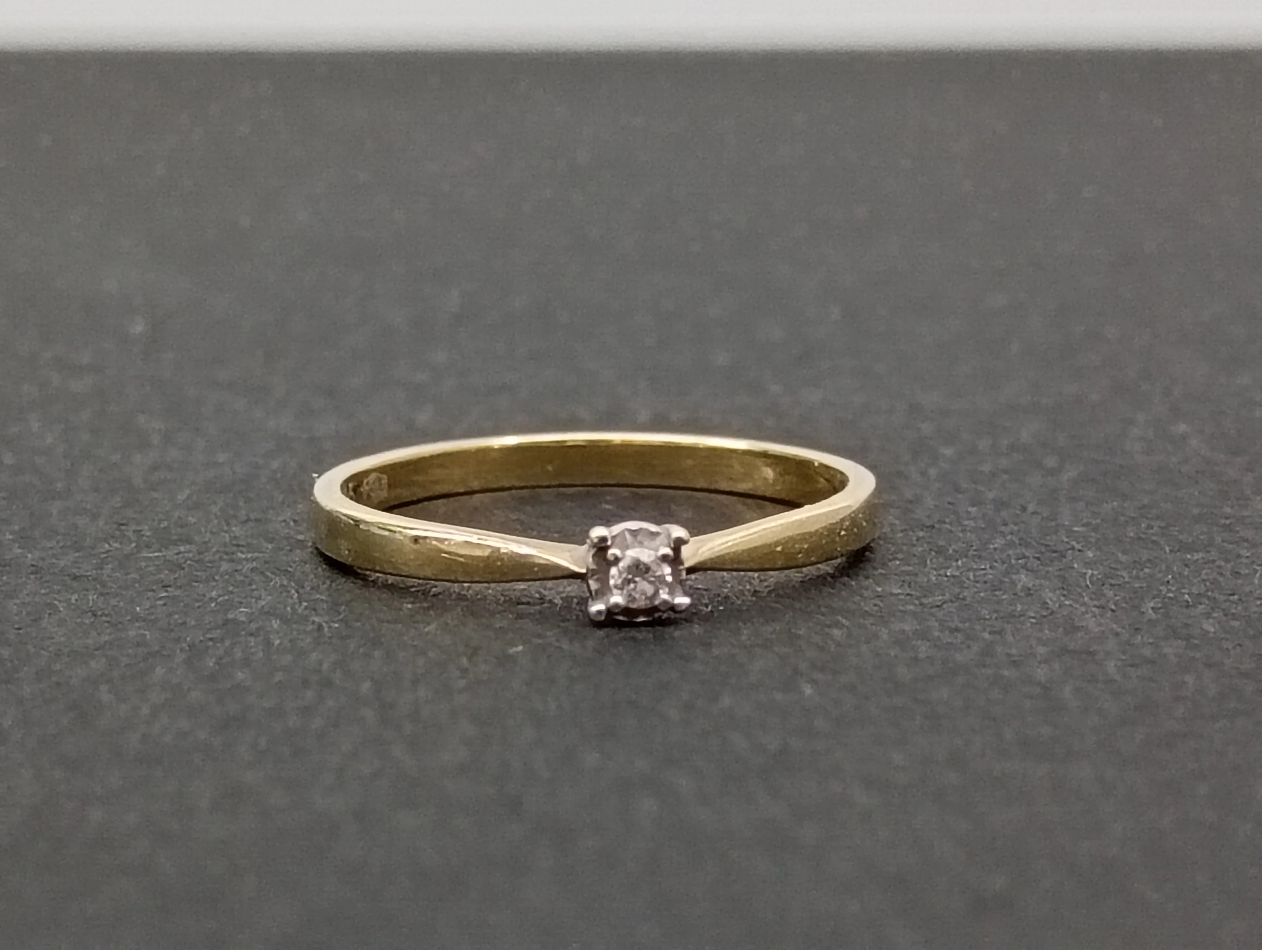 wyrob-jubilerski-uzywany-pierscionek-585133-g-tysiaclecia-17b-oswiecim